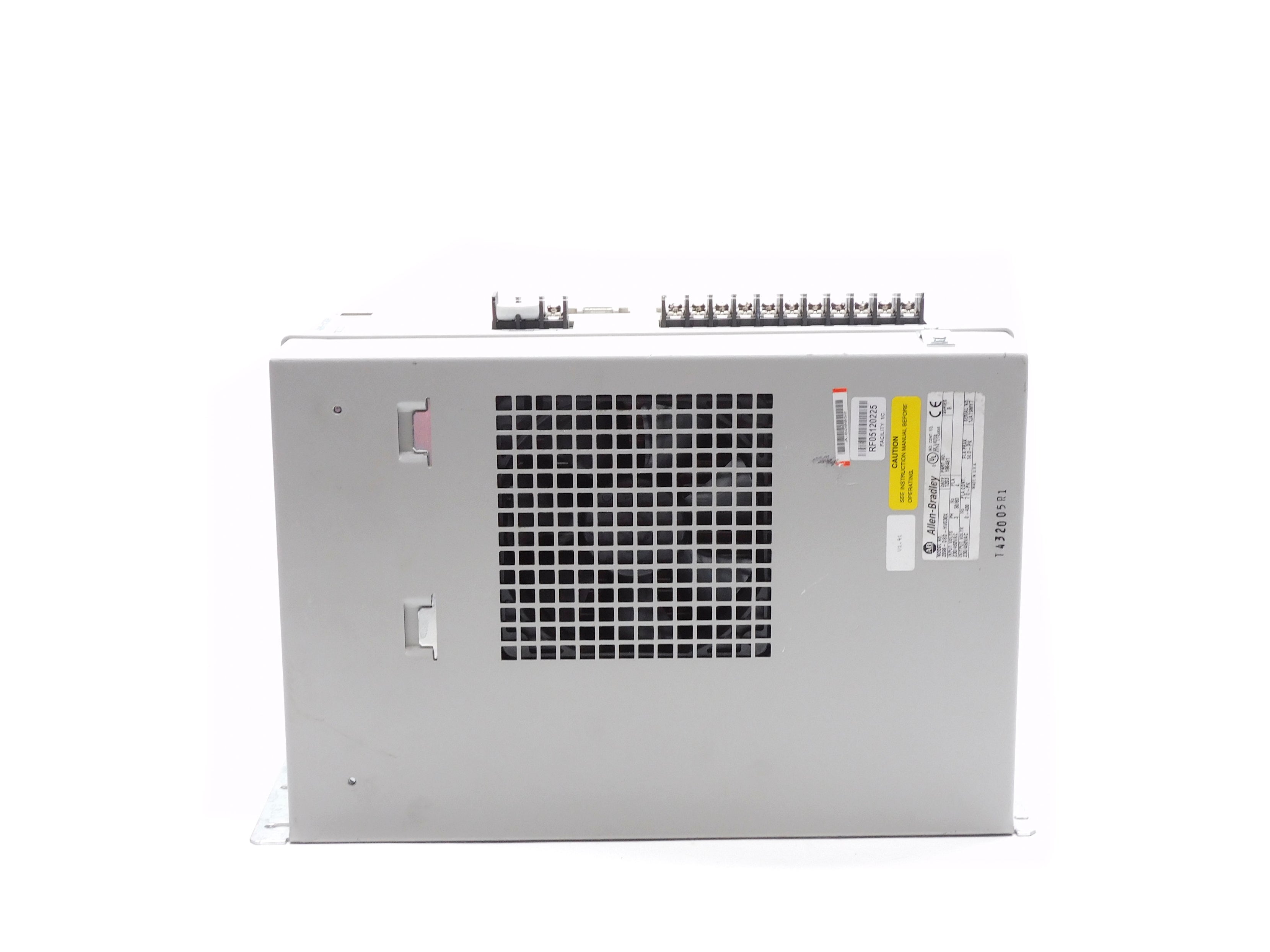 ALLEN BRADLEY 2098-DSD-HV030X SER. B UNMP