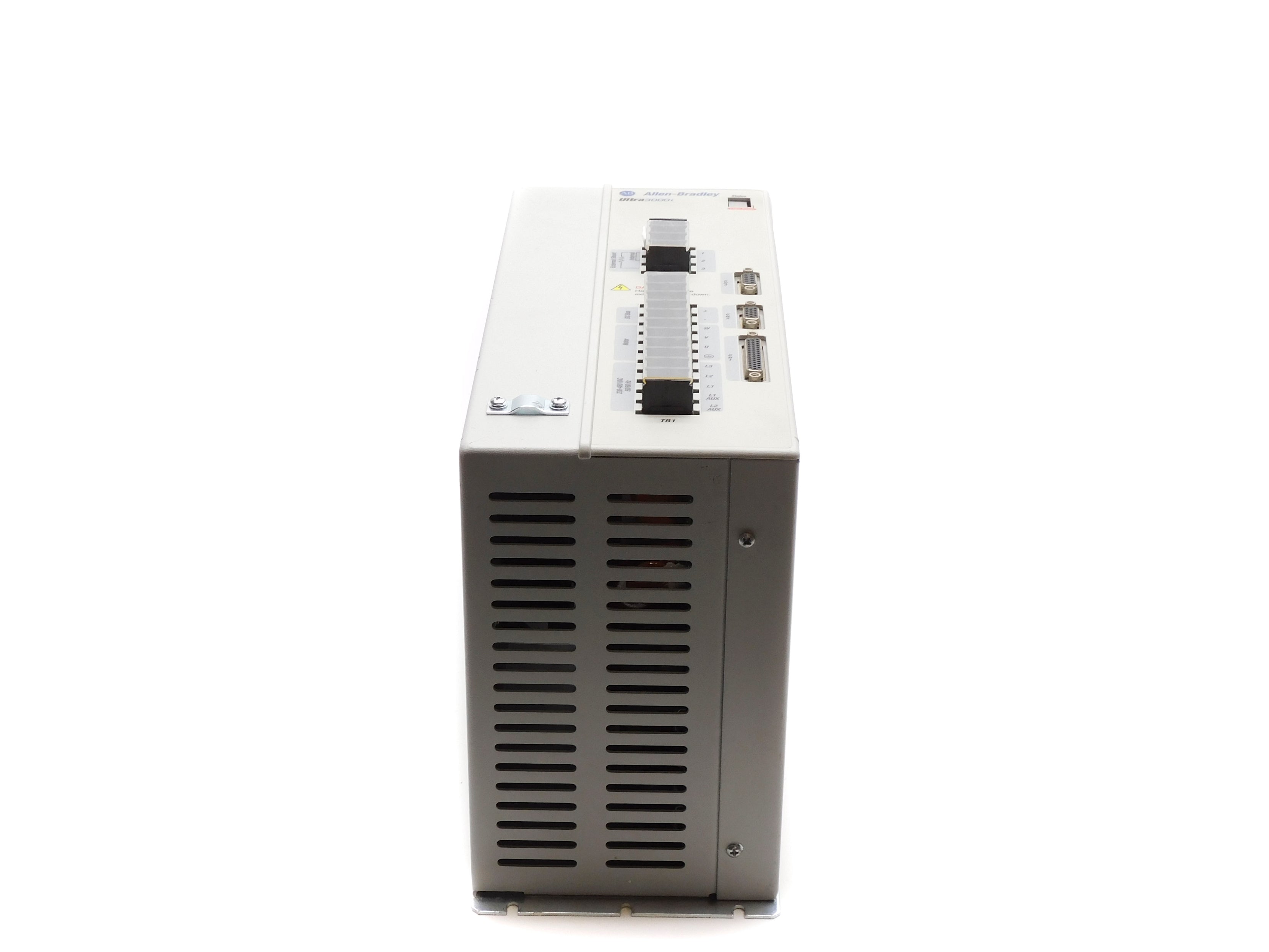 ALLEN BRADLEY 2098-DSD-HV030X SER. B UNMP