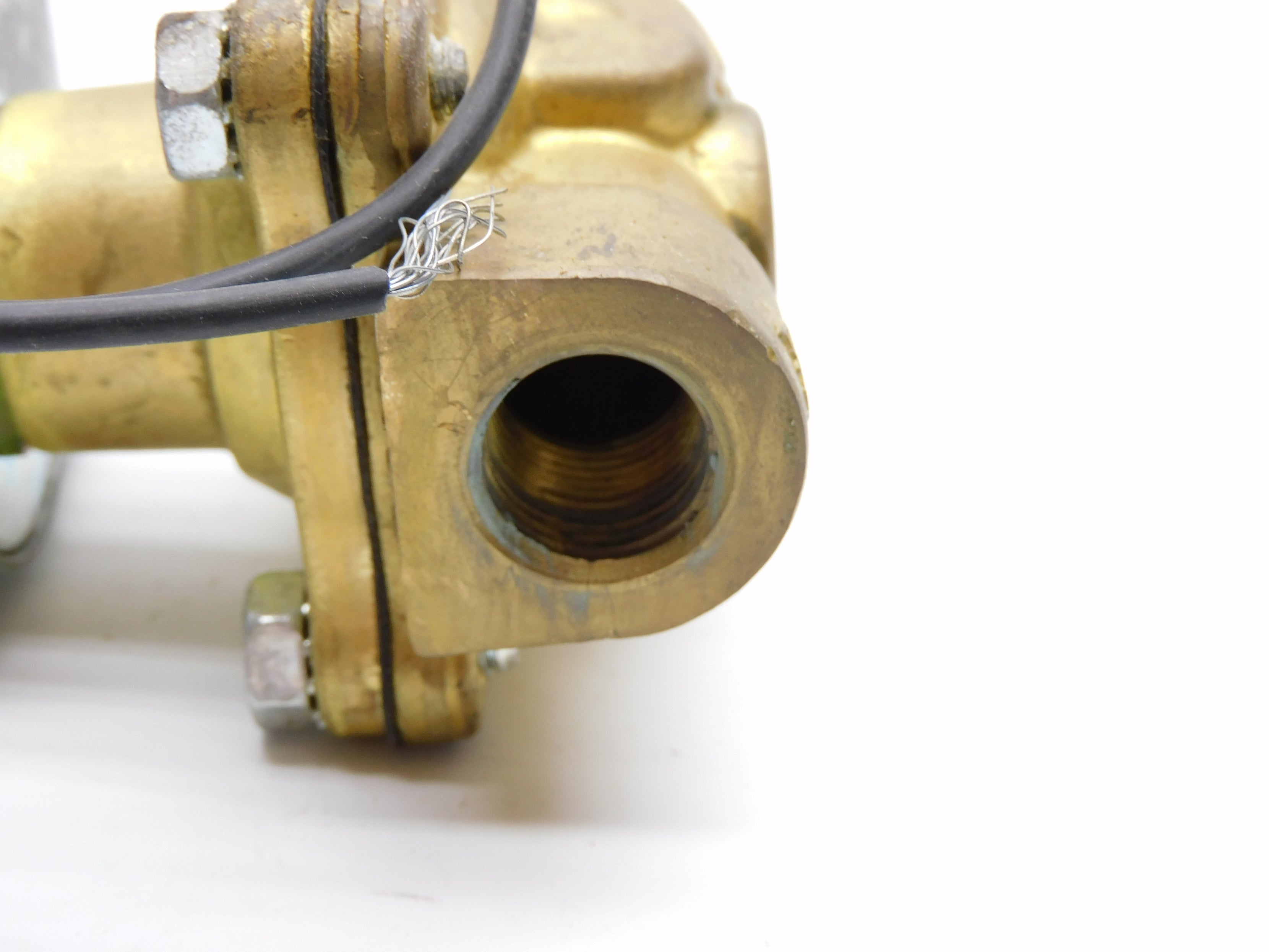 ASCO 8210C33 110-120V 125PSI 3/8" UNMP