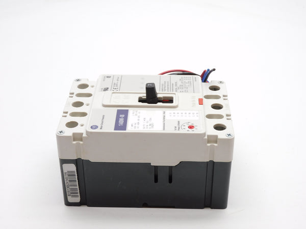 ALLEN BRADLEY 140M-I8P-B70-XC SER. A 7A 600VAC UNMP