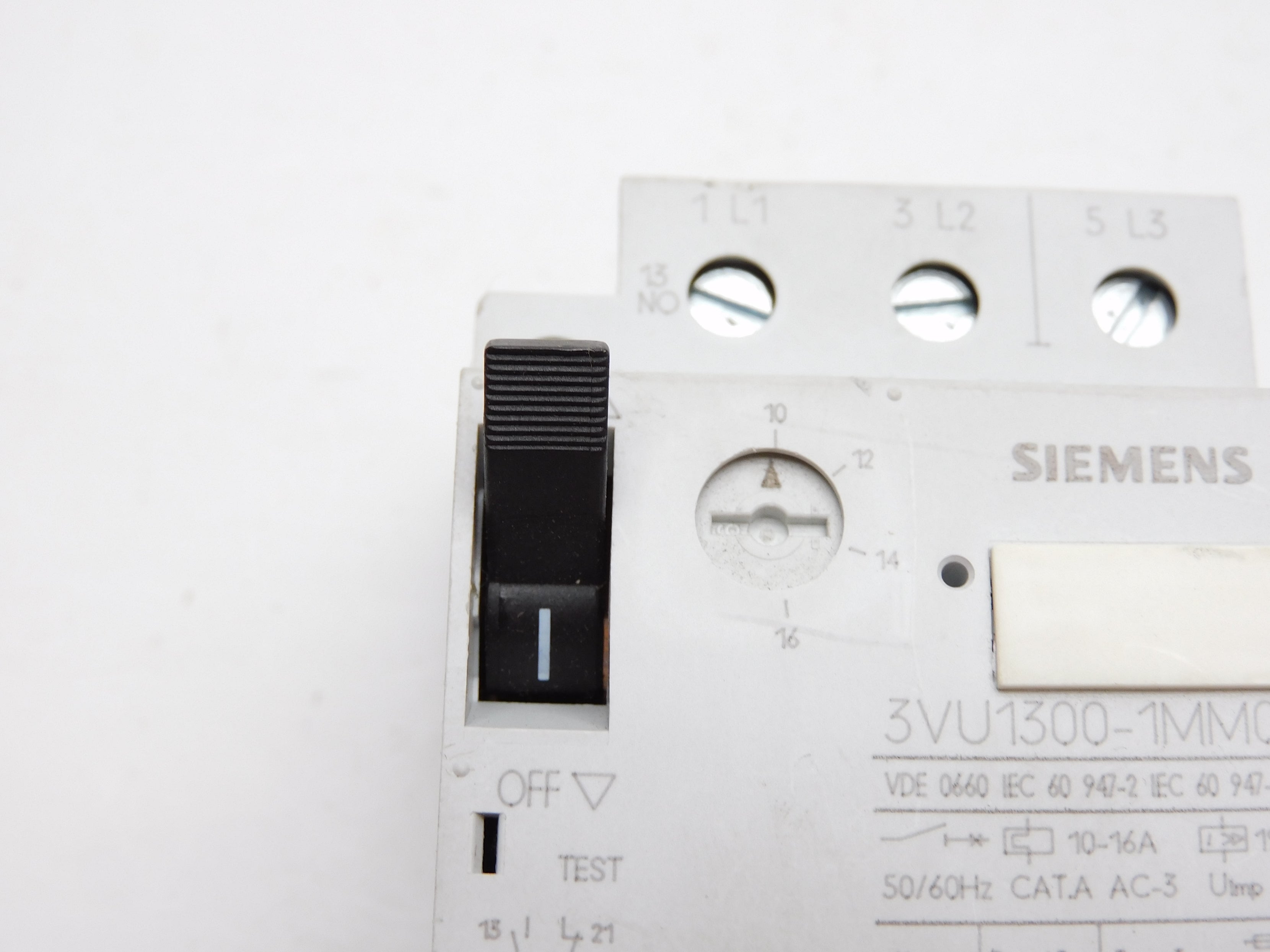 SIEMENS 3VU1300-1MM00 690V 10-16A NSNP