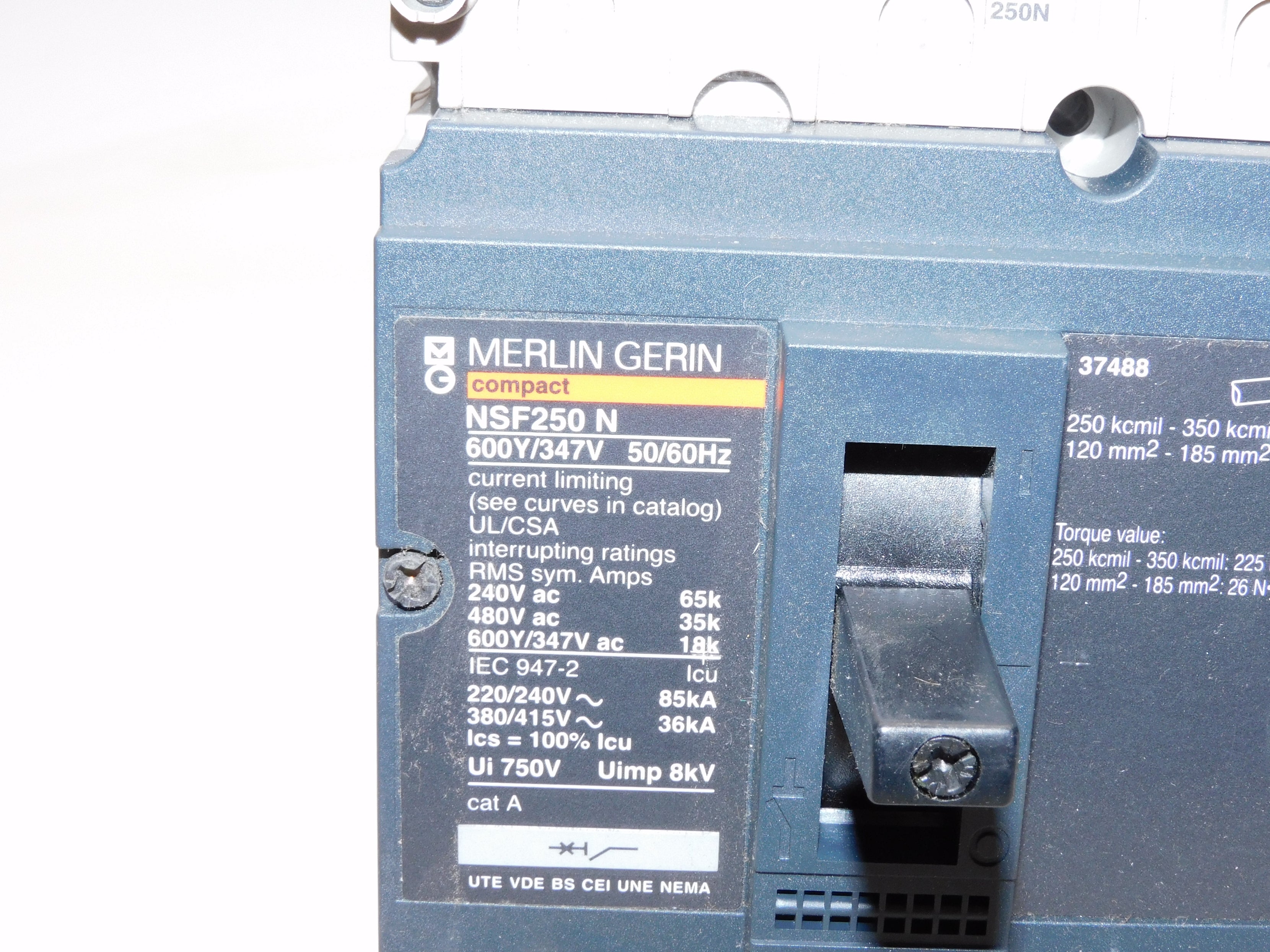 MERLIN GERIN NSF250N 250A 600/347V NSNP