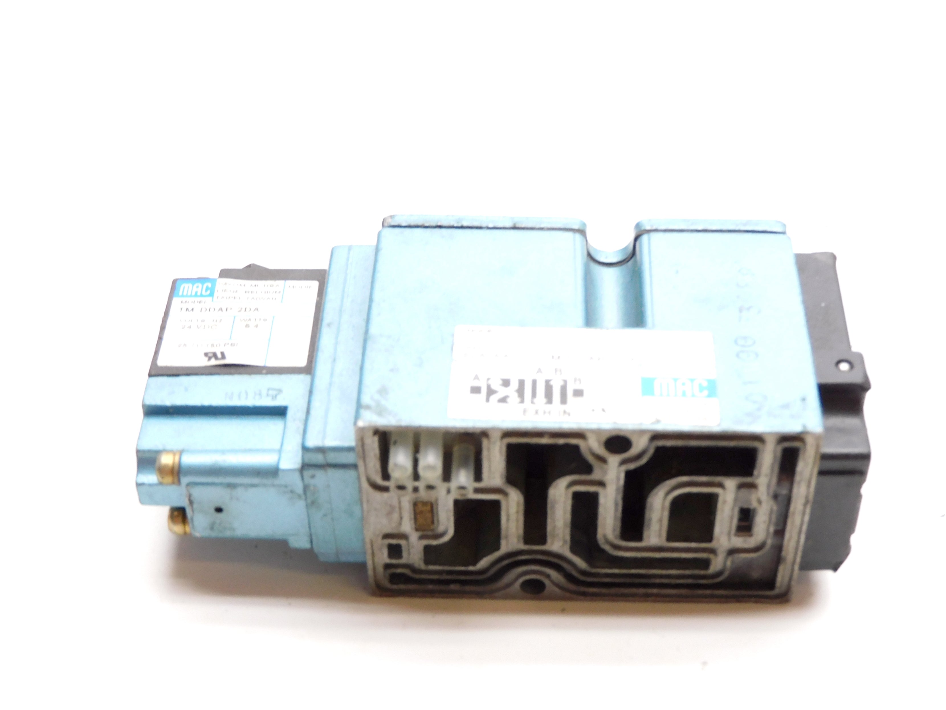 MAC 82A-AA-000-TM-DDAP-2DA 24VDC 150PSI UNMP