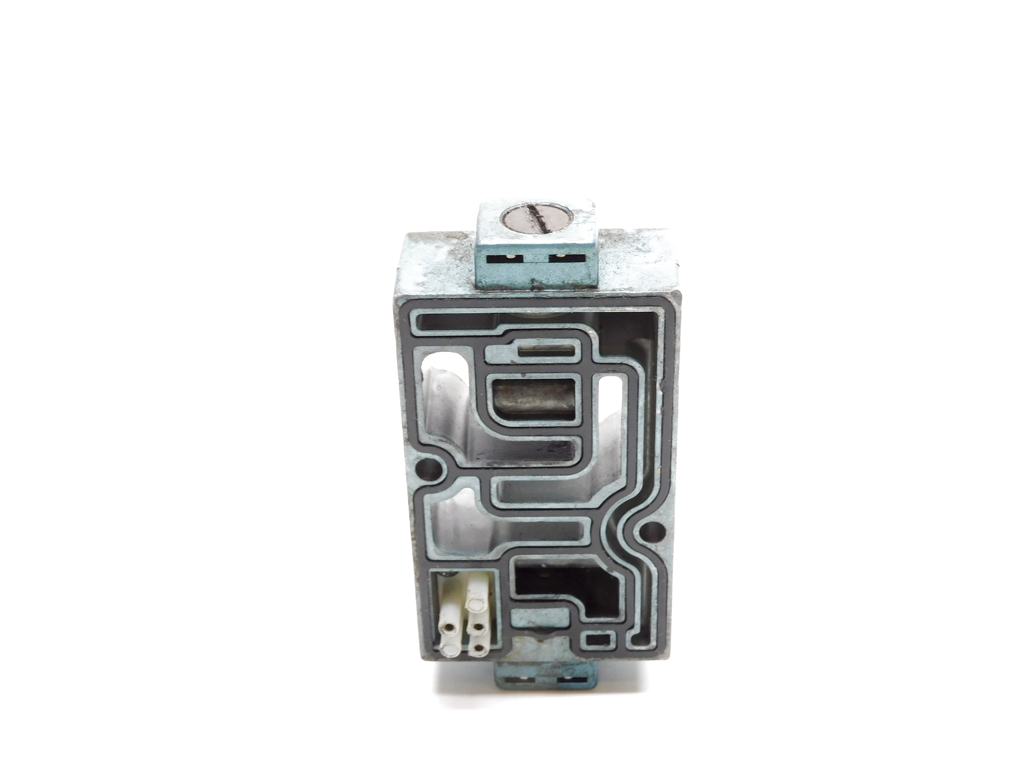 MAC FC82A-AA UNMP