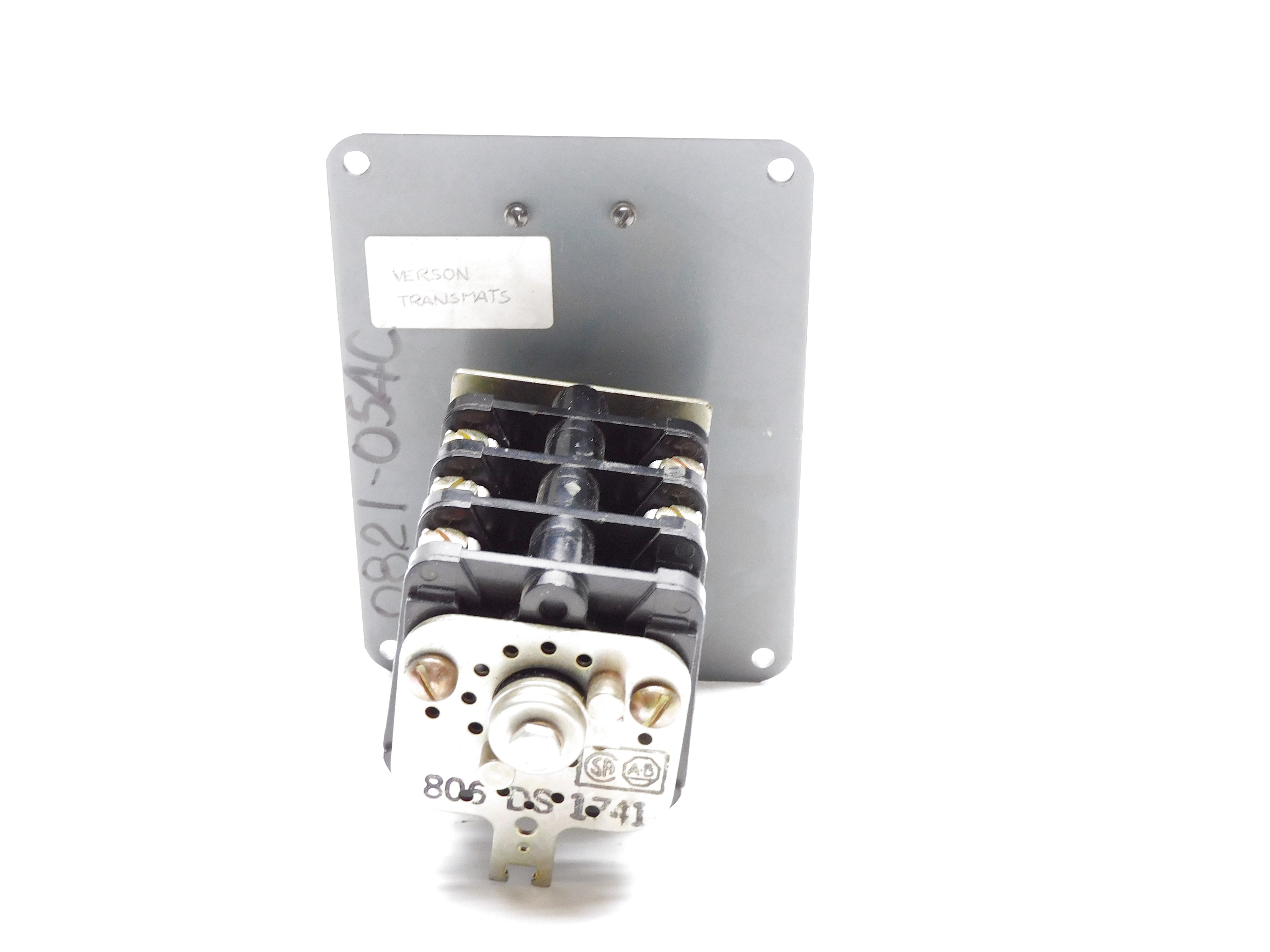 INDUSTRIAL SPARE PART 806-DS-1741 (NO KEY) NSNP