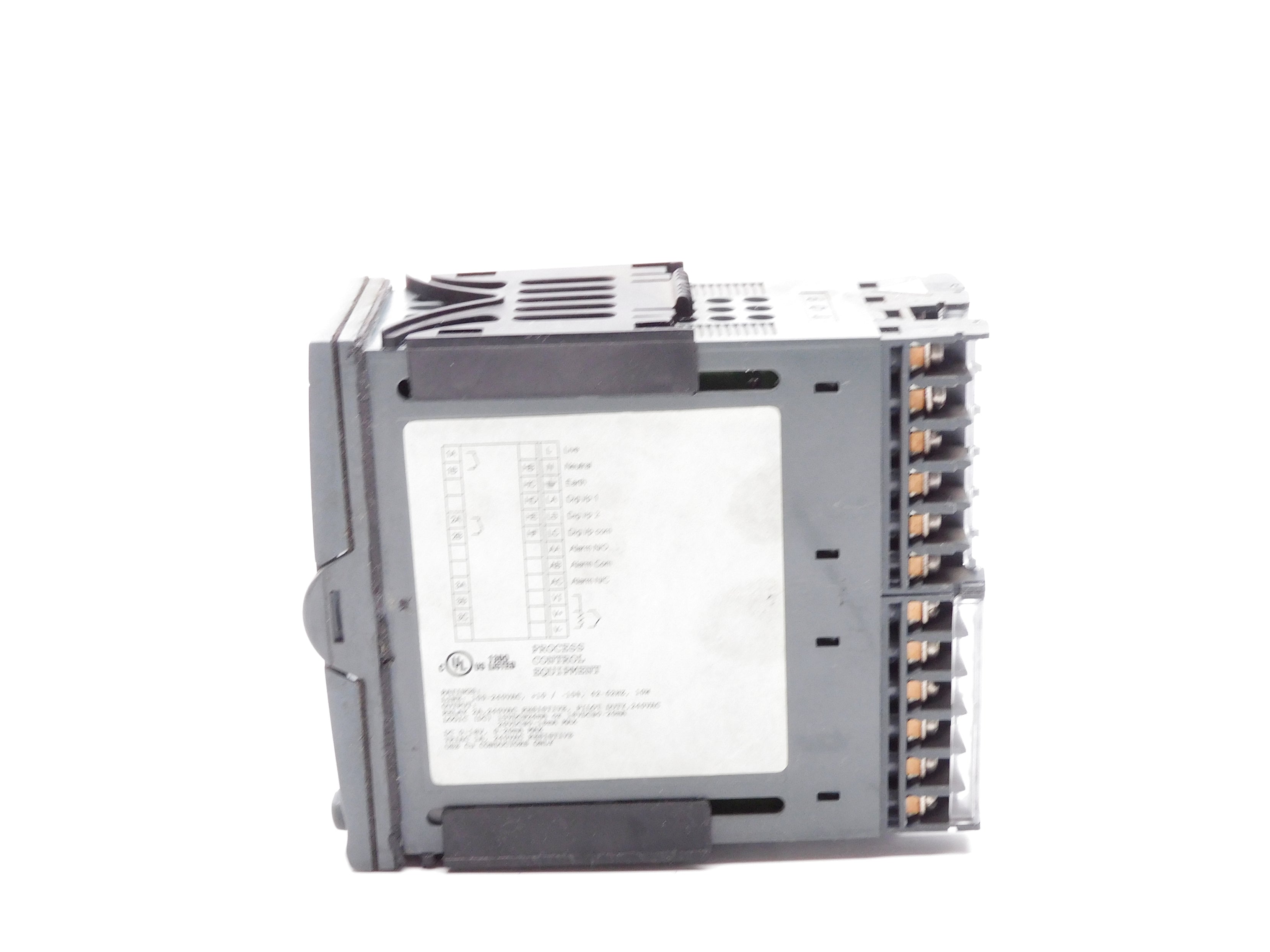 EUROTHERM 2208E/CC/VH/RH/RC/RF/XX/2XX/ENG/XXXXX/XXXXXX UNMP