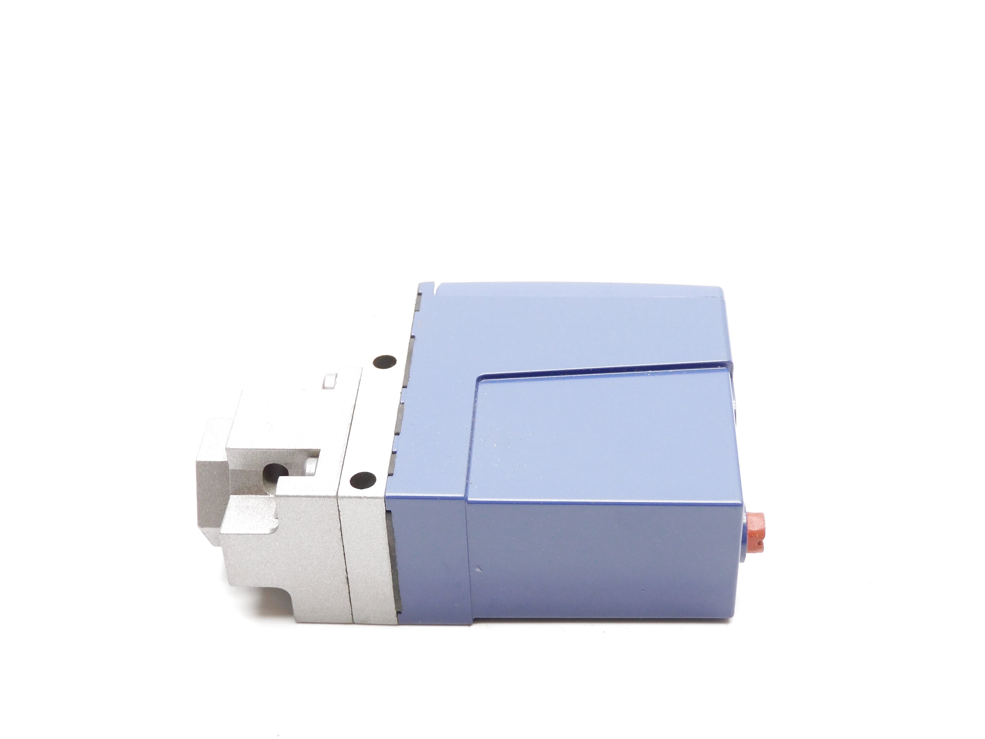 TELEMECANIQUE XMLA010A2S11 NSNP