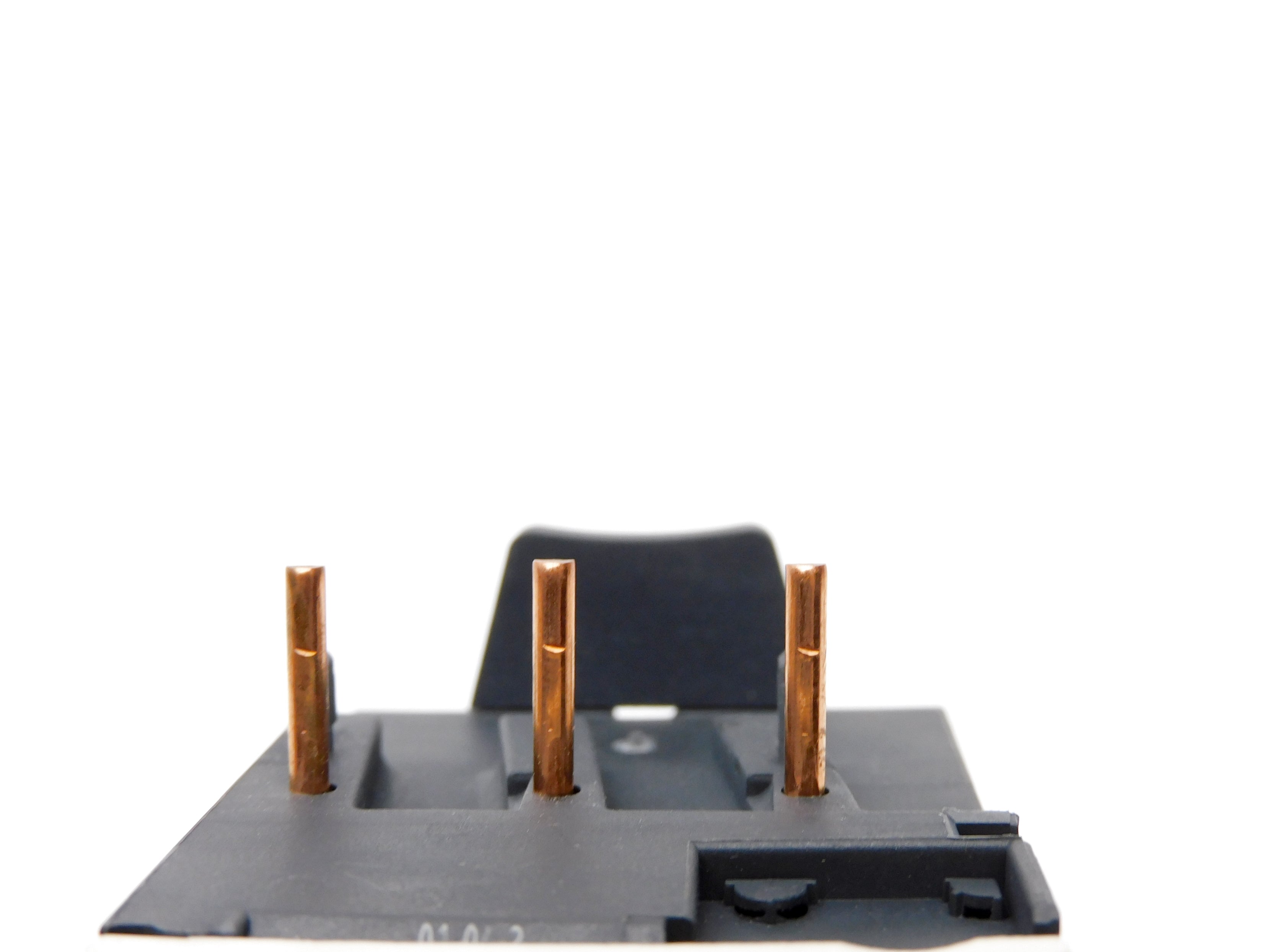 TELEMECANIQUE LRD32 690V 23-32A (AS PICTURED) NSMP