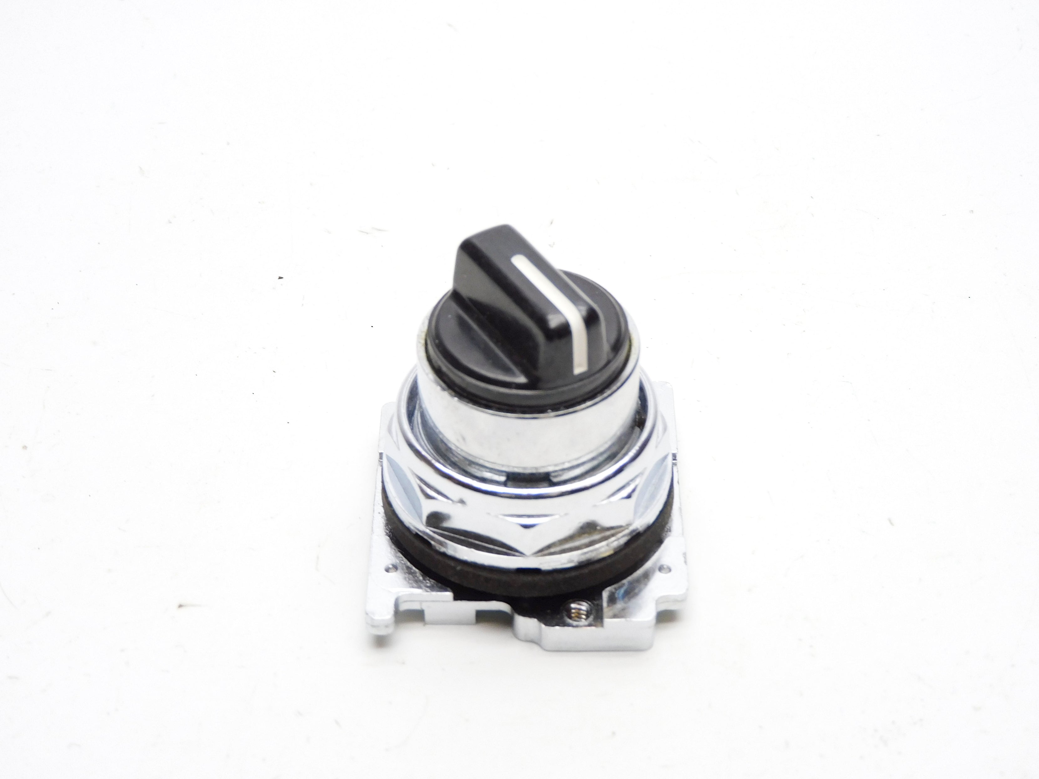 CUTLER HAMMER 10250T1371 SER. A3 NSMP