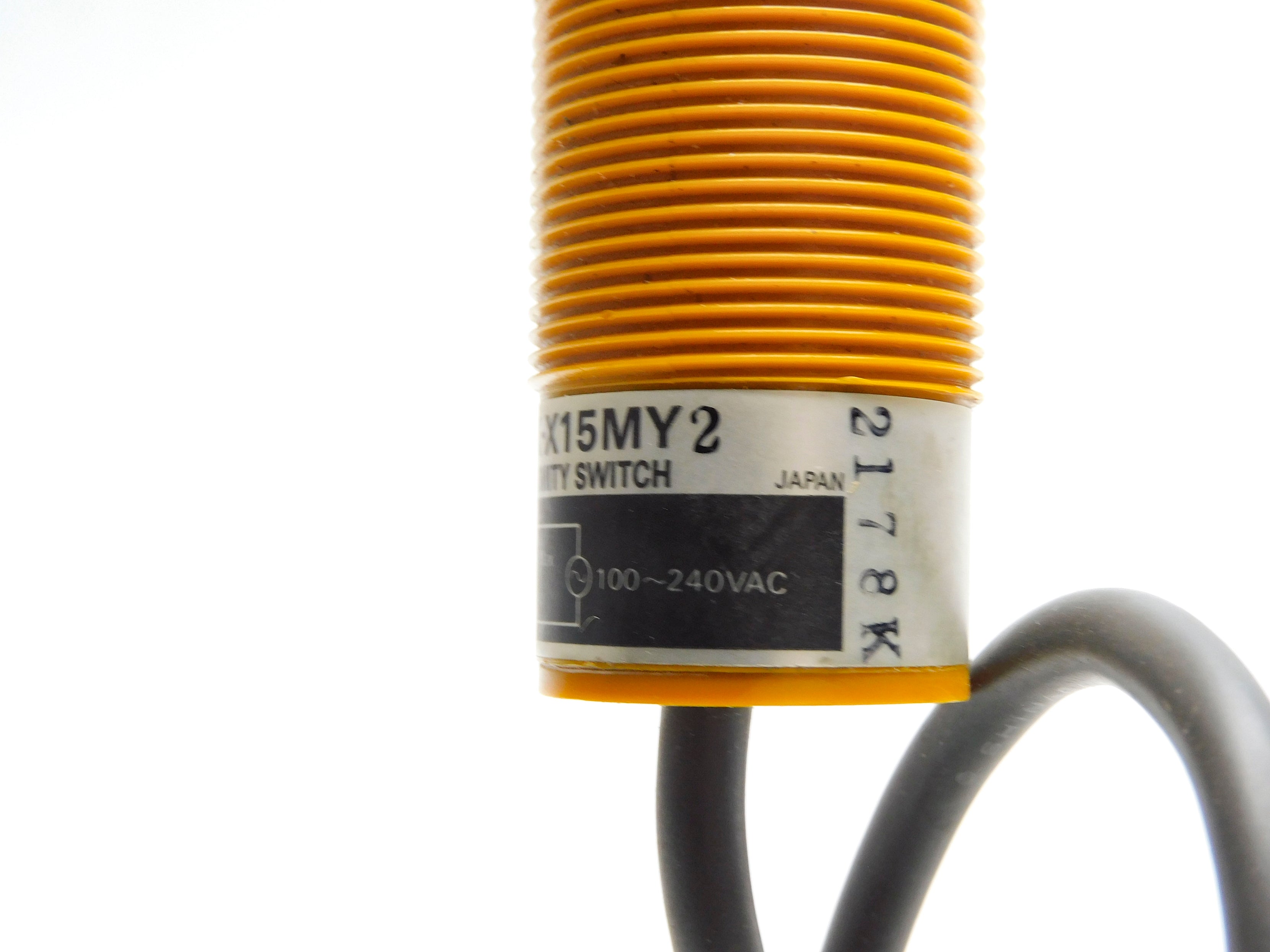OMRON E2K-X15MY2 UNMP