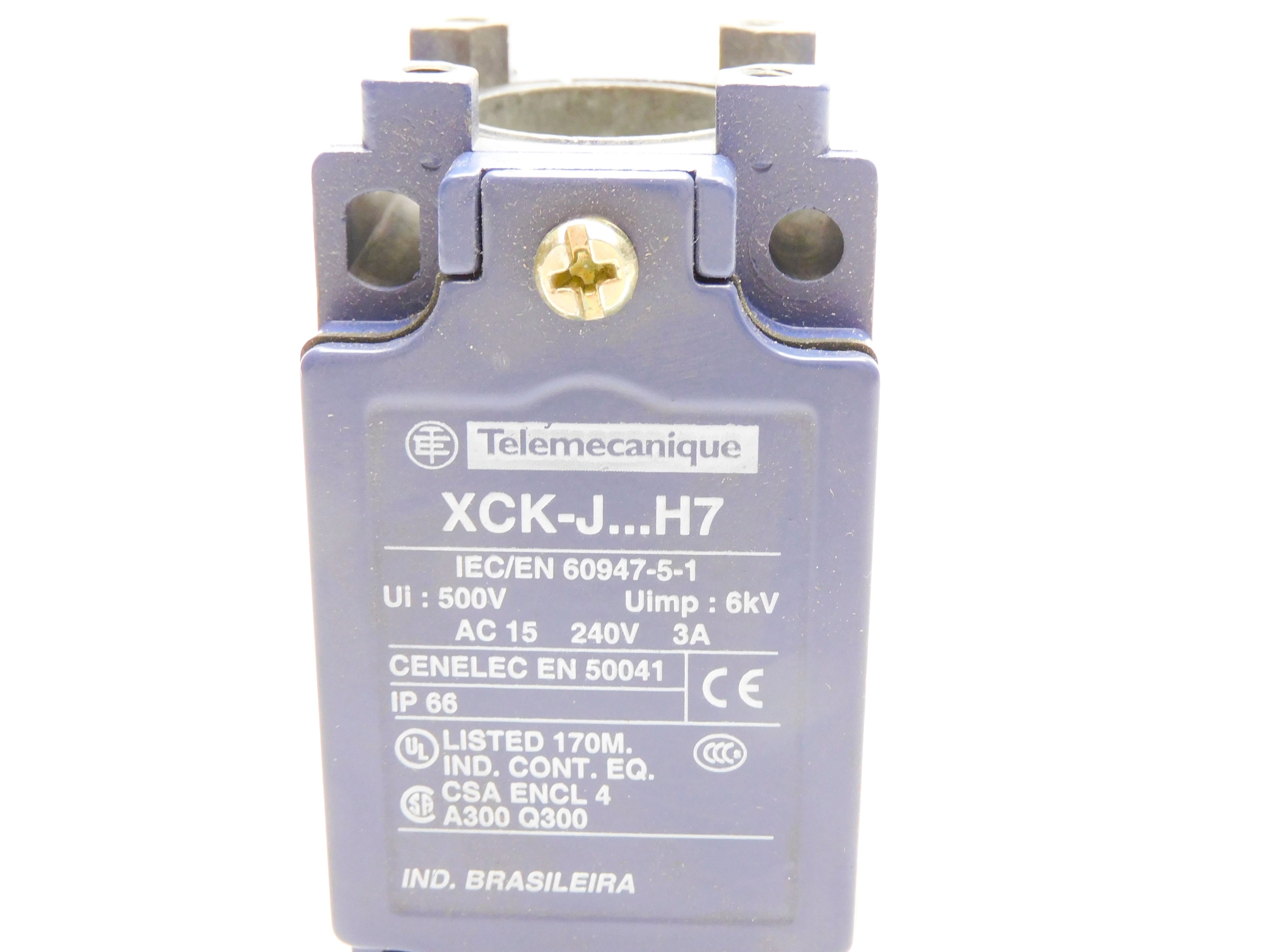 TELEMECANIQUE ZCK-J1H7 240V 3A NSNP