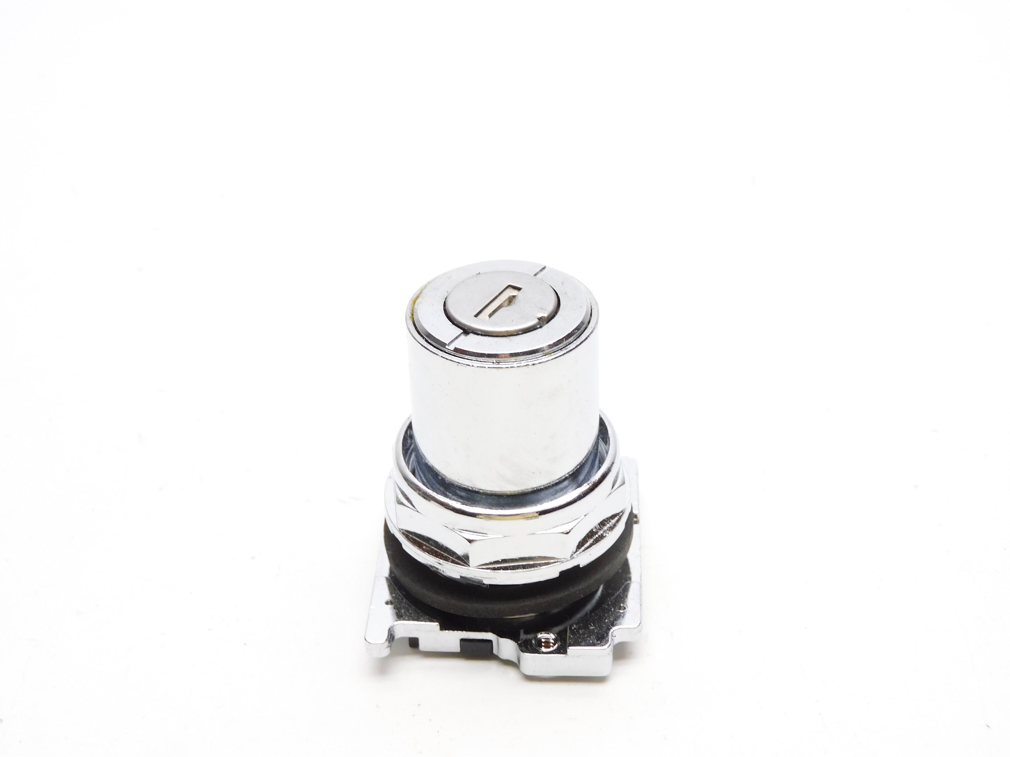 CUTLER HAMMER 10250T15111 SER. A3 NSMP