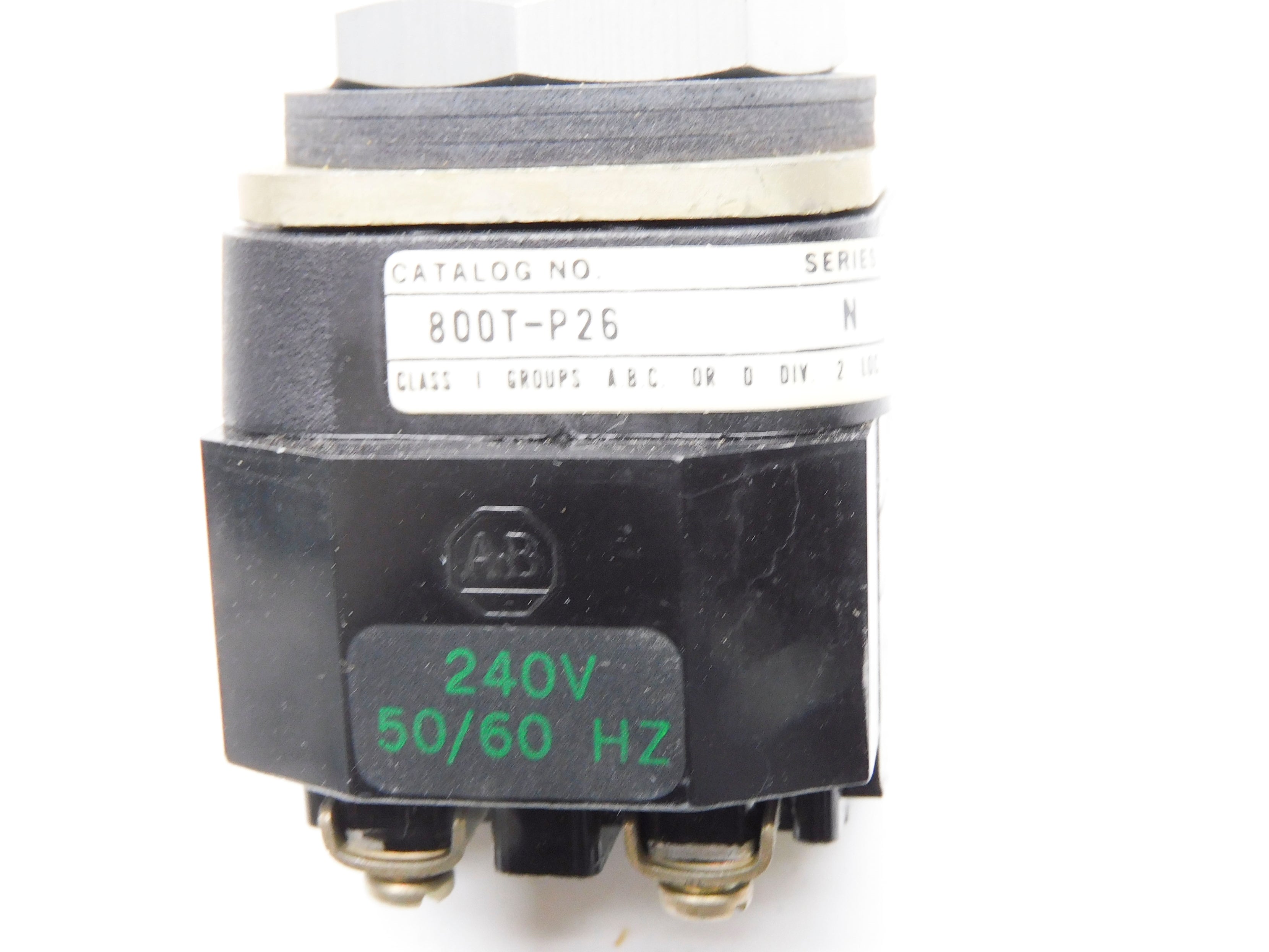 ALLEN BRADLEY 800T-P26 SER. N (BK/YL) NSMP