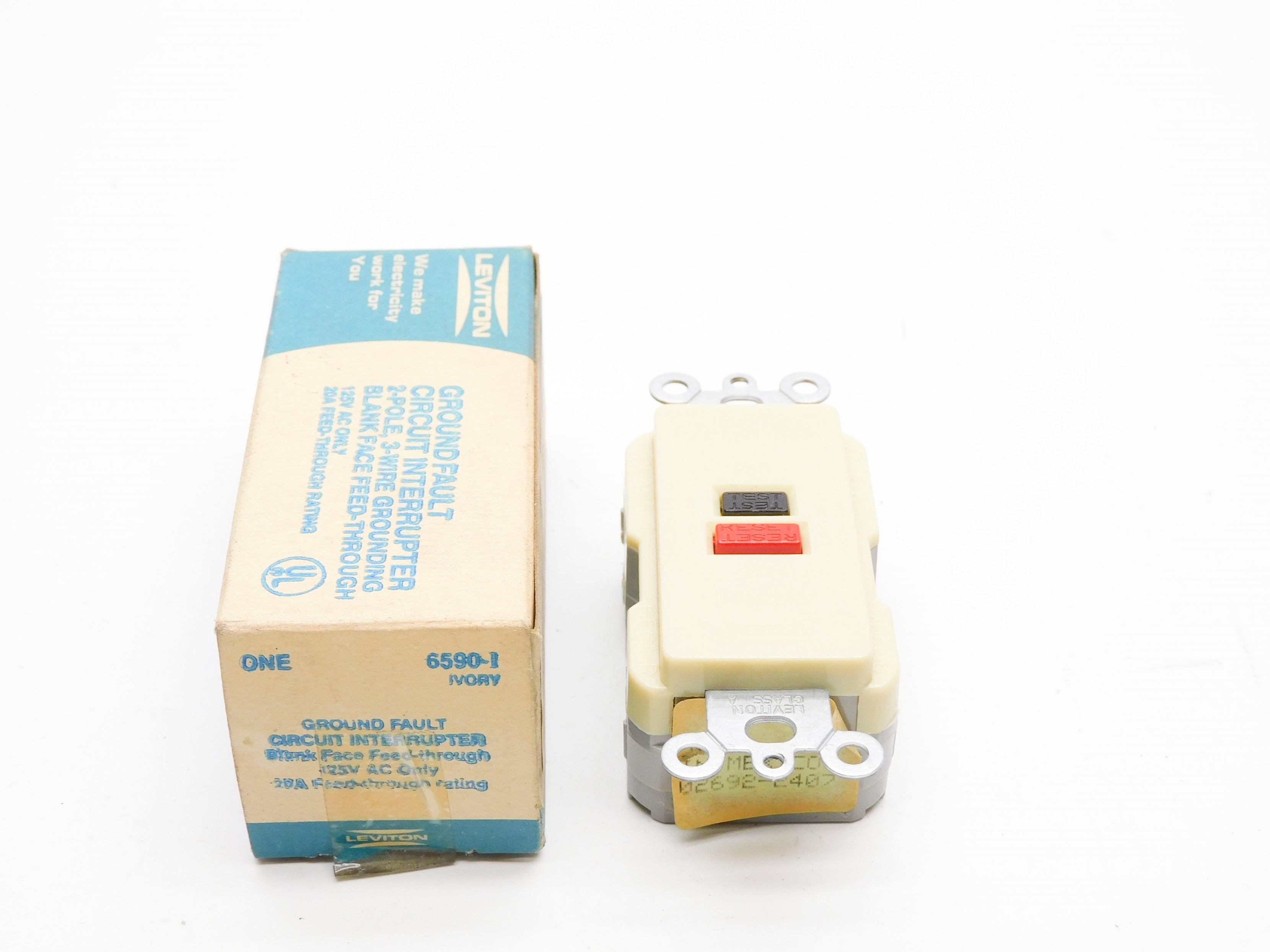 LEVITON 6590-I NSMP