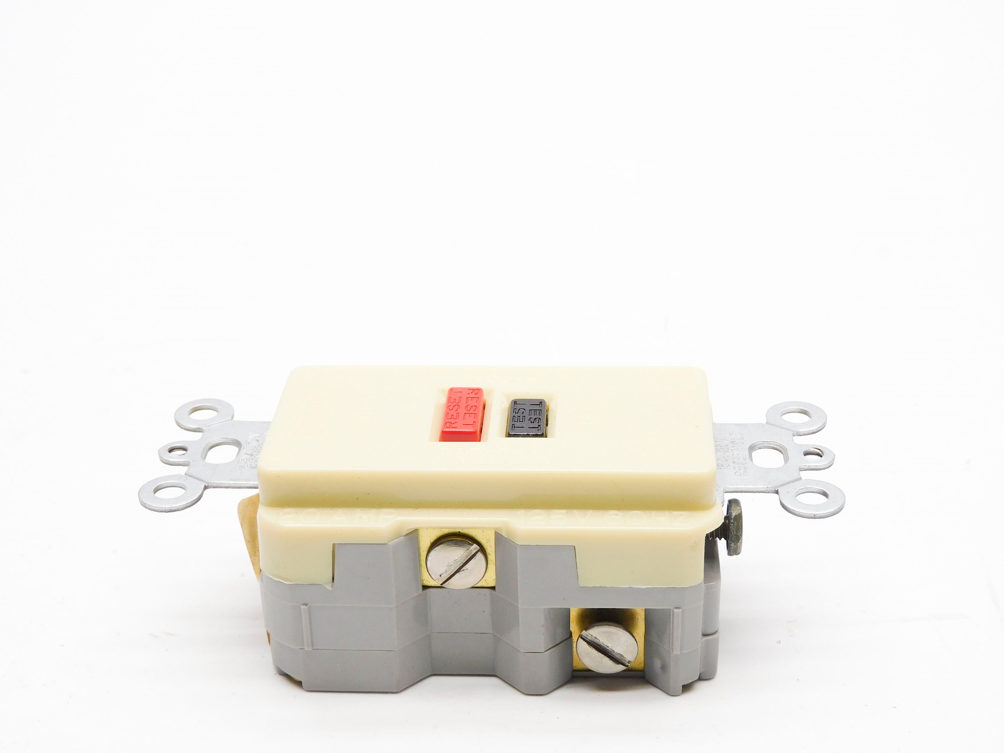 LEVITON 6590-I NSMP