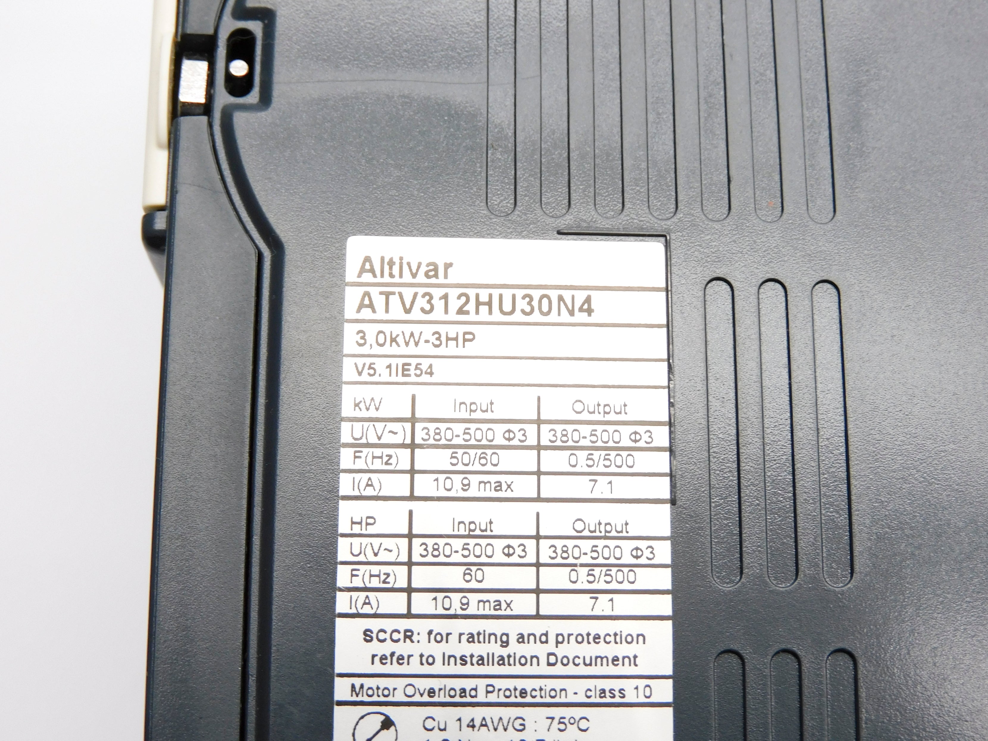 SCHNEIDER ELECTRIC ATV312HU30N4 380-500V 10.9A NSNP