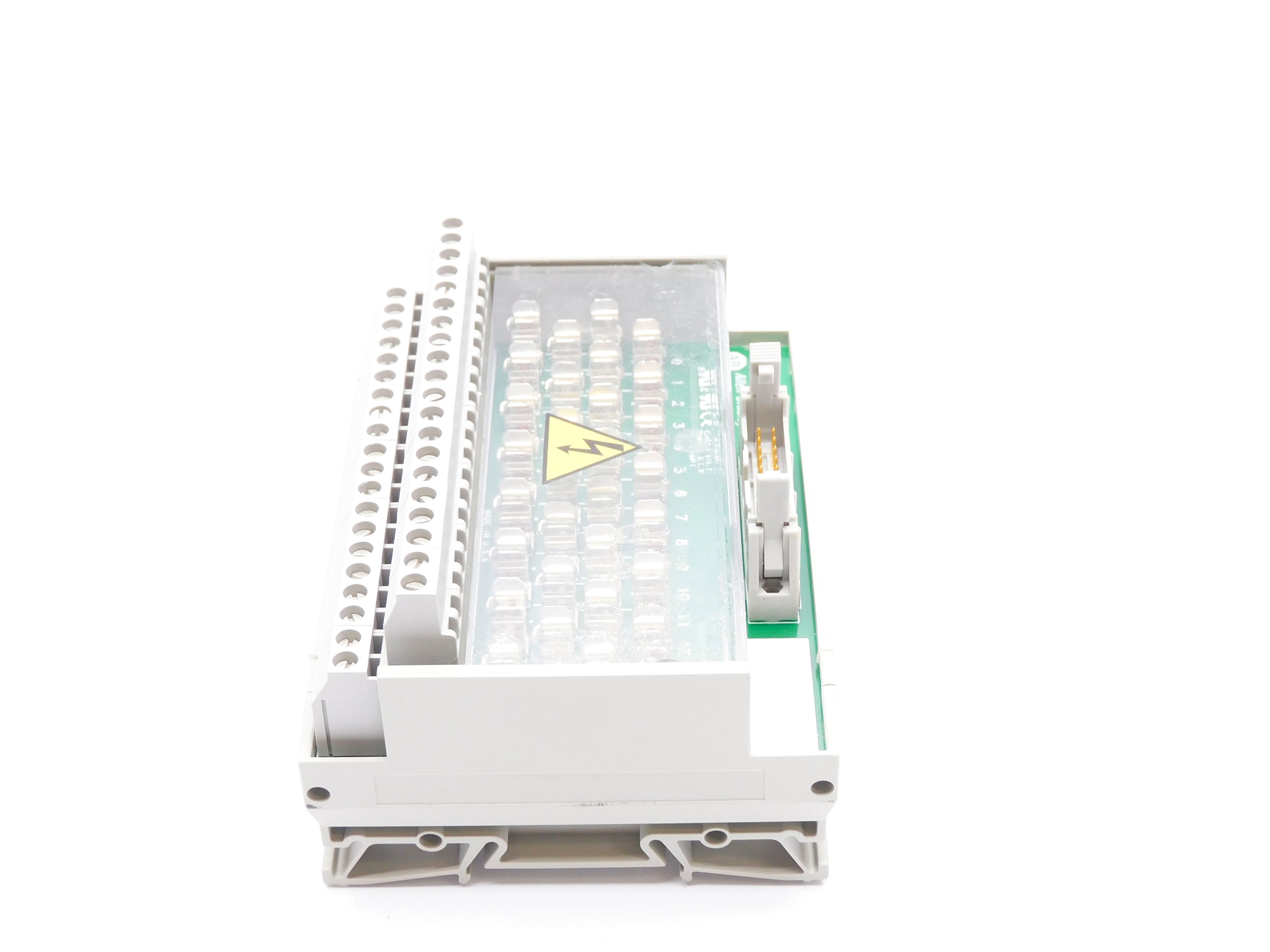 ALLEN BRADLEY 1492-IFM20F-F24-2 SER. A (BR/WH) NSMP