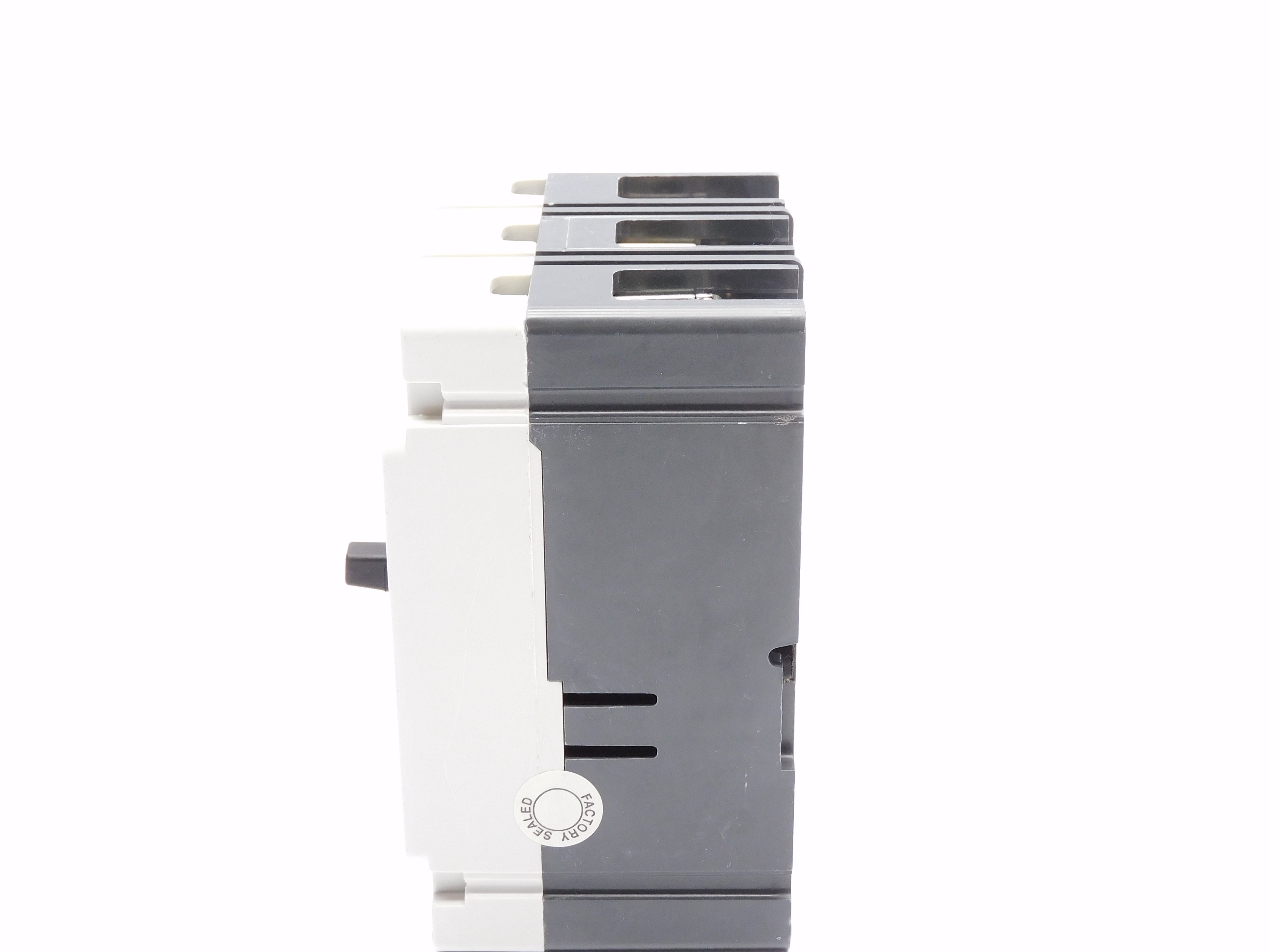 CUTLER HAMMER HMCP015E0C SER. C 15A (GREY) NSNP