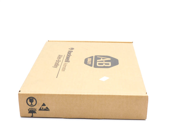 ALLEN BRADLEY 1771-IXE SER. D F/W B DATE: 2002 NSFS