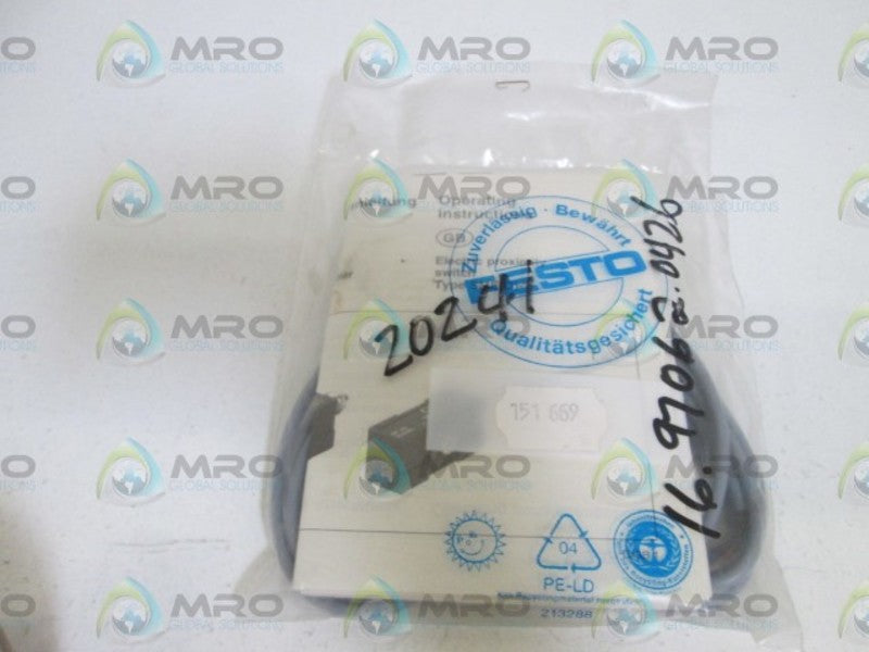 FESTO SME-1-LED-24-B 151669 PROXIMITY SENSOR * NEW IN FACTORY BAG *