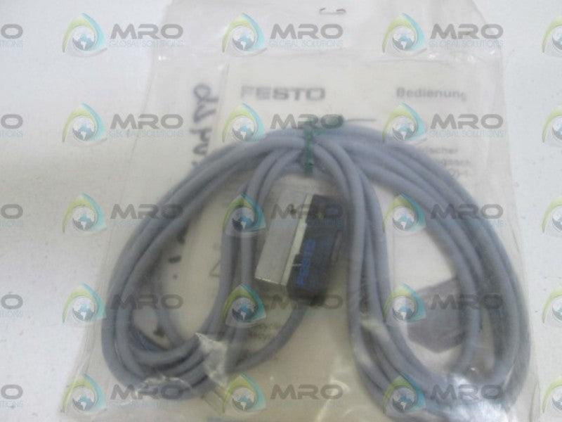 FESTO SME-1-LED-24-B 151669 PROXIMITY SENSOR * NEW IN FACTORY BAG *