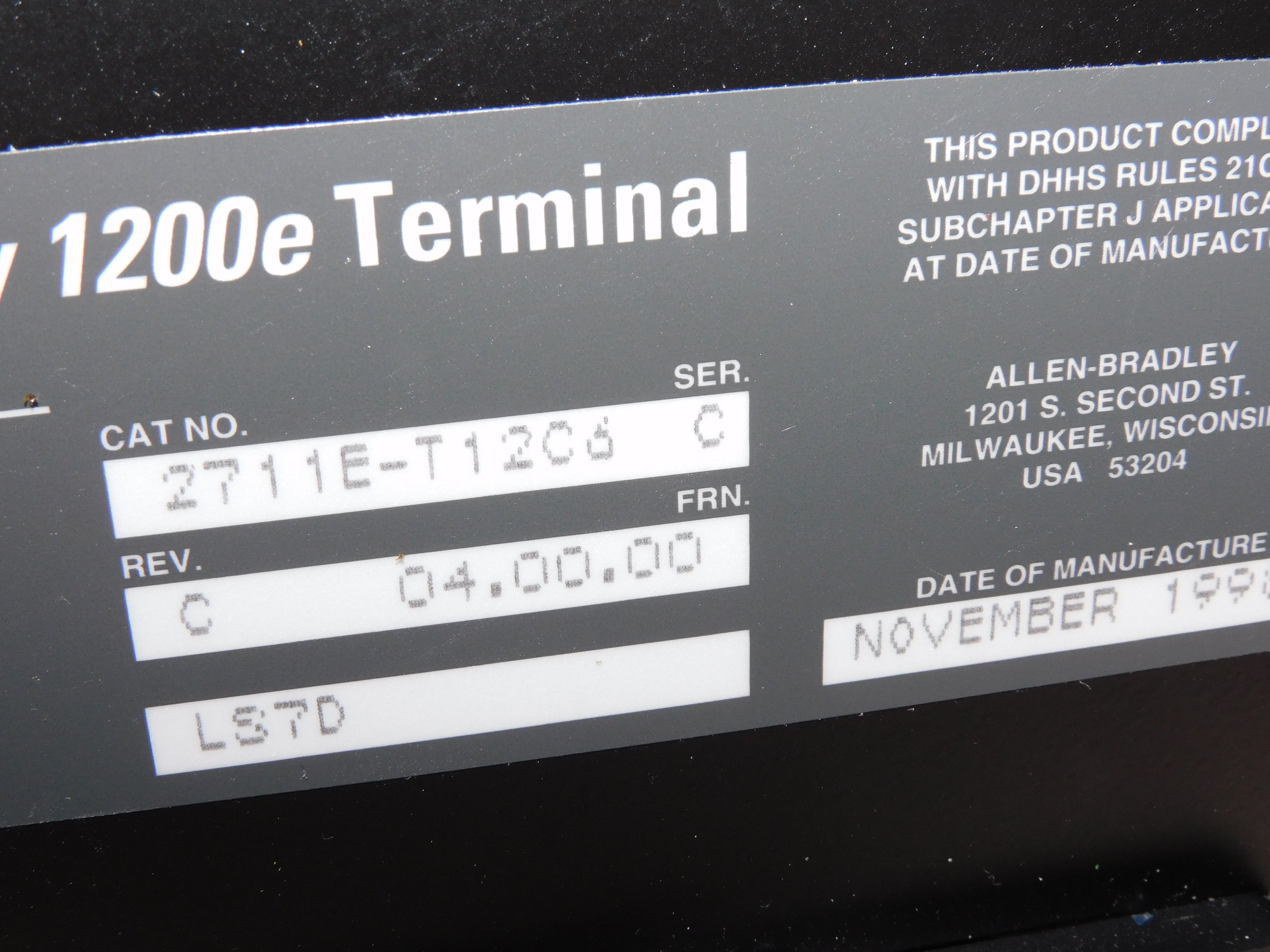 ALLEN BRADLEY 2711E-T12C6 SER. C F/W 04.00.00 UNMP