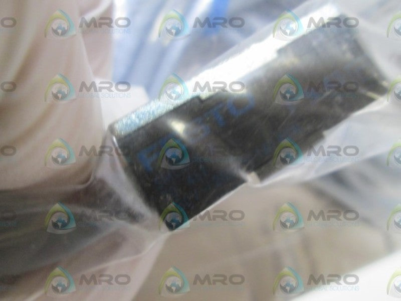 FESTO PROX. SENSOR SMEO-1-B / 30457 * NEW IN FACTORY BAG *