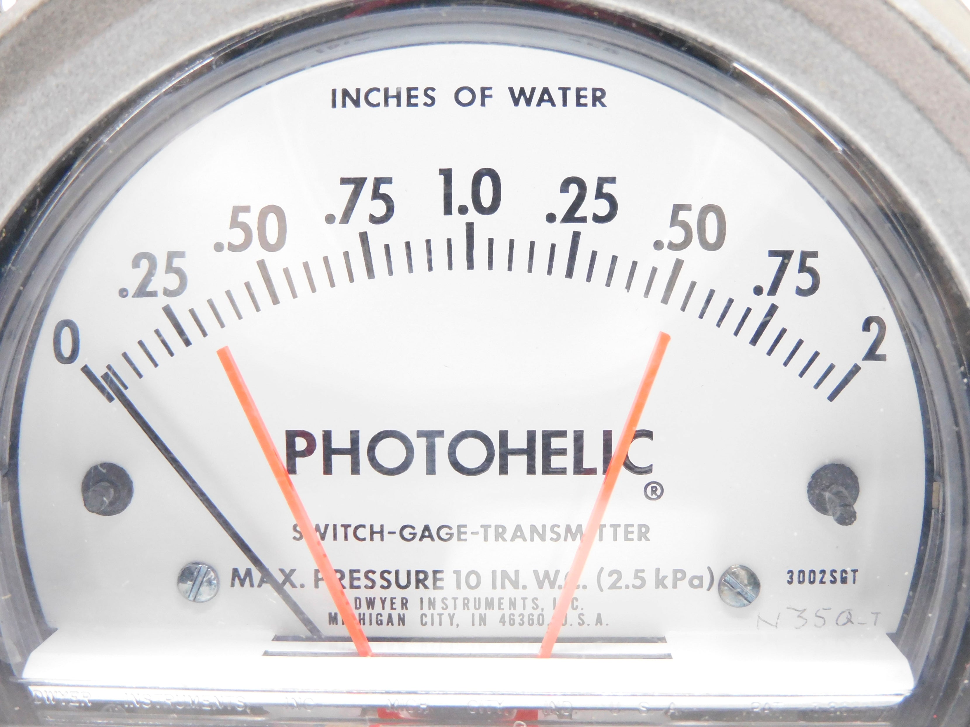 DYWER 3002SGT 0-2"H2O NSNP