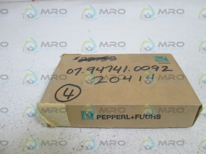 LOT OF 4 PEPPERL+FUCHS INDUCTIVE SENSOR NCN15-M1K-E5 *NEW IN BOX*