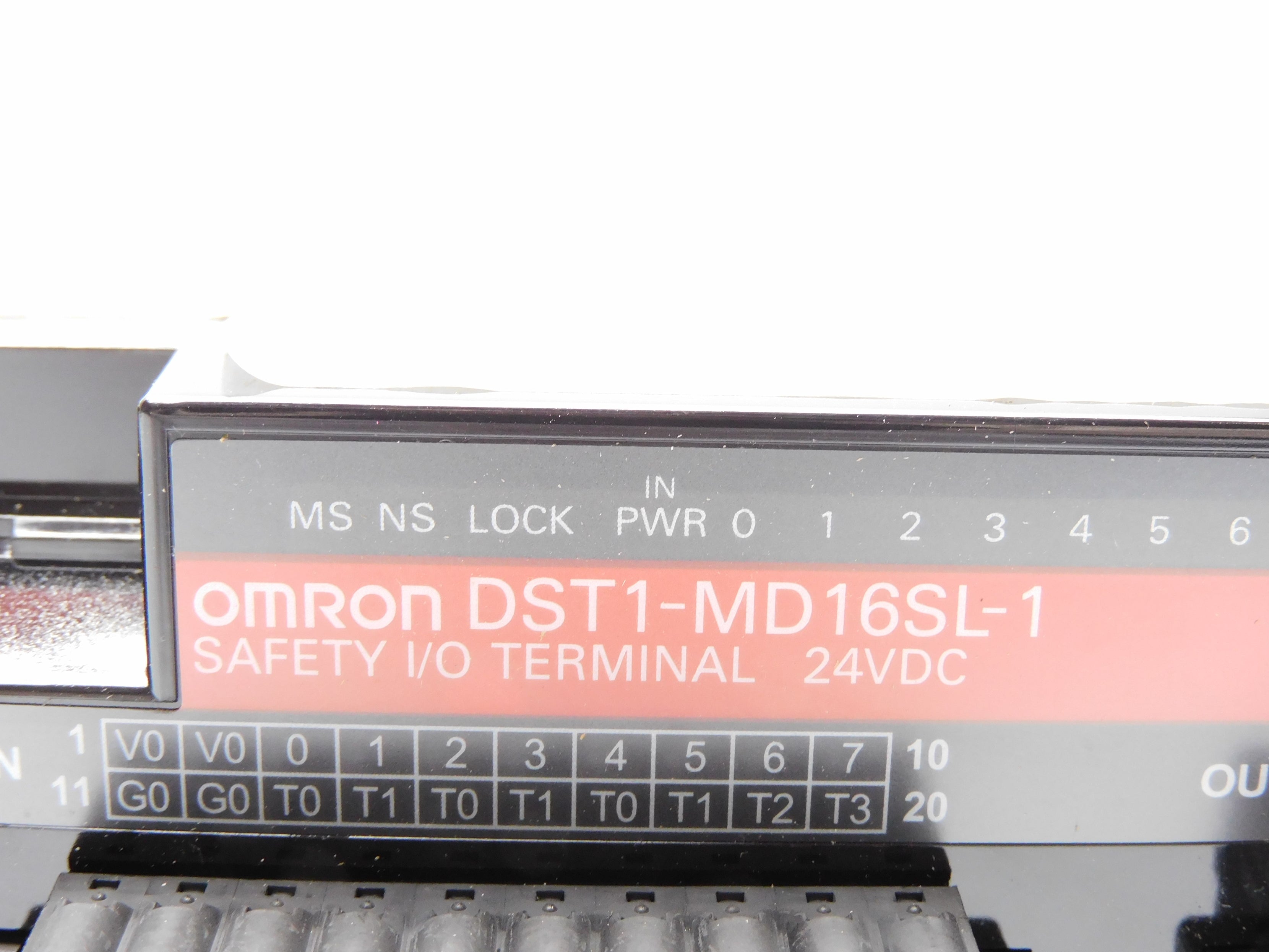 OMRON DST1-MD16SL-1 NSMP