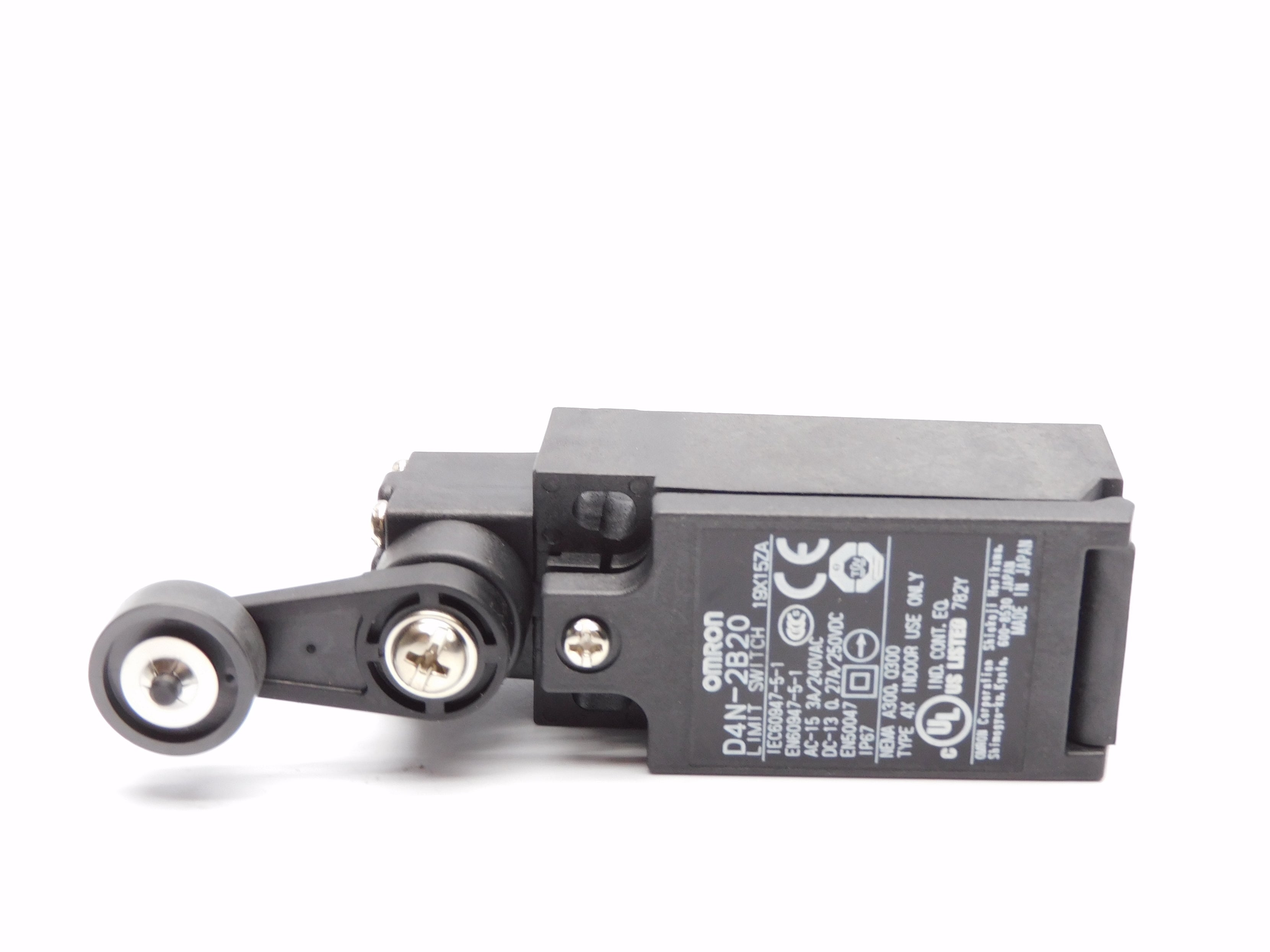 OMRON D4N-2B20 NSMP