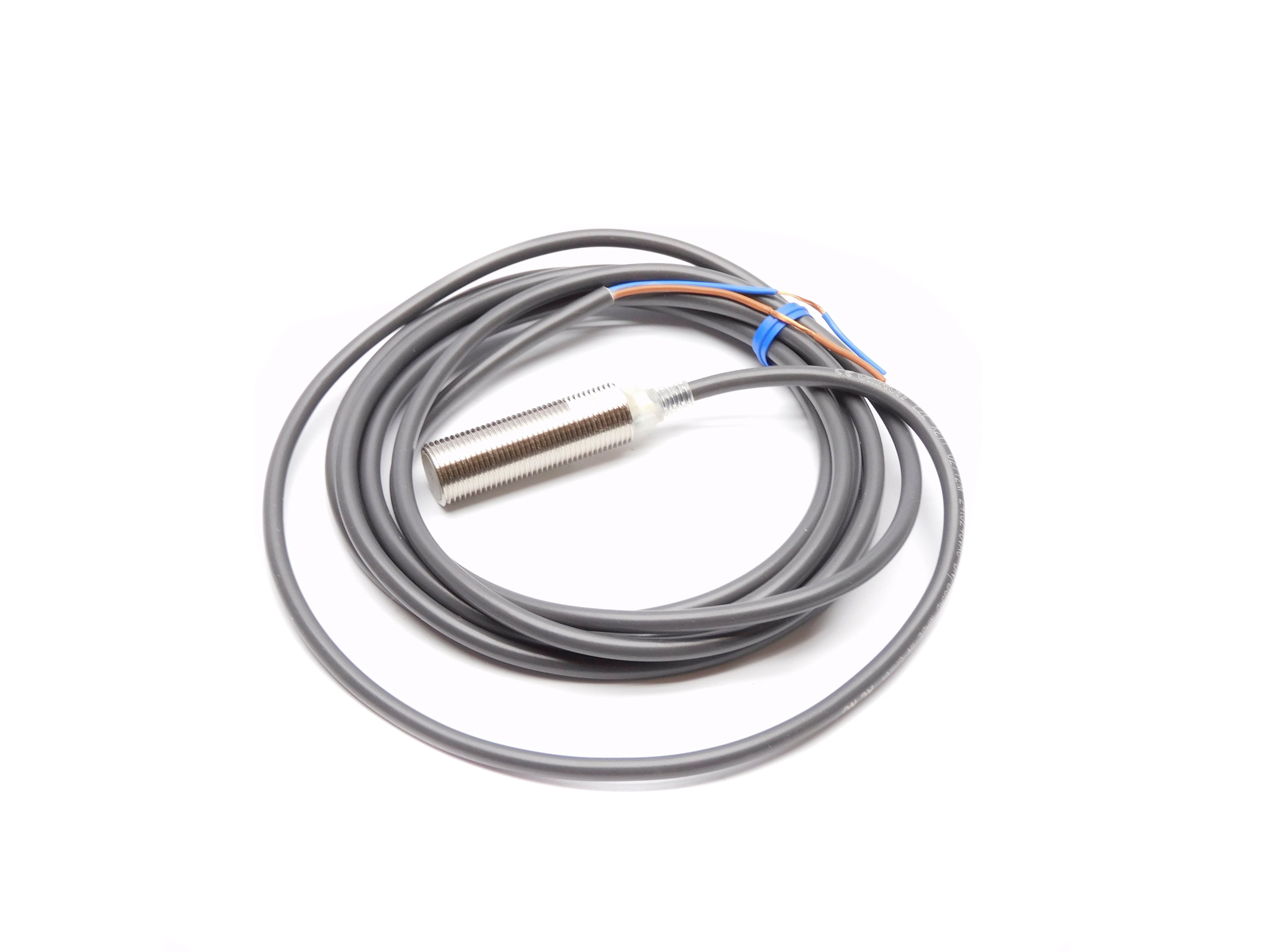 OMRON E2E-X2Y1 24-240VAC NSNP