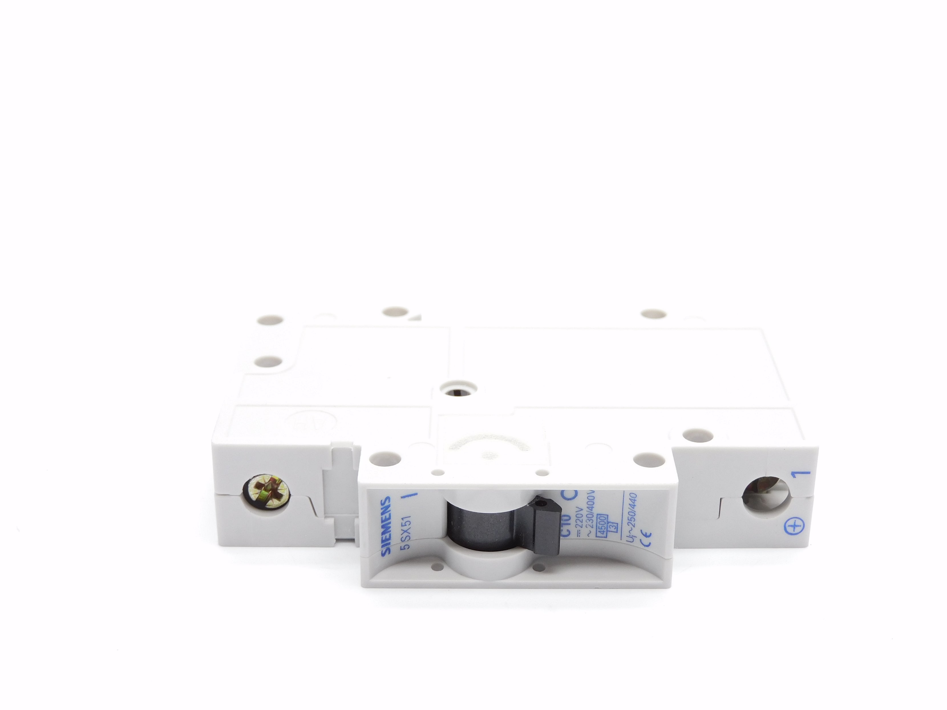 SIEMENS 5SX51-C10 10A 220V 230/400V NSNP