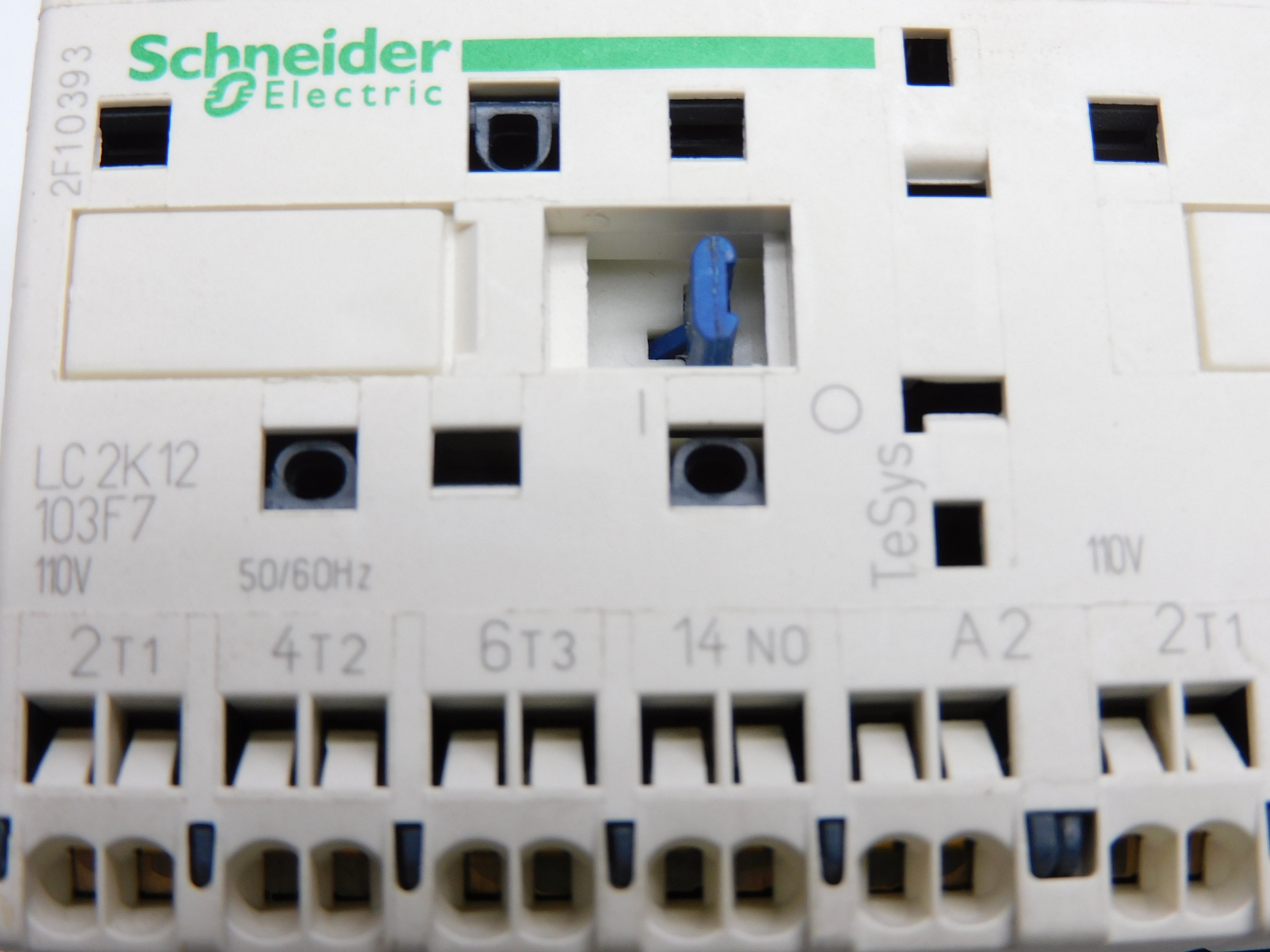 SCHNEIDER LC2K12103F7 110V NSNP