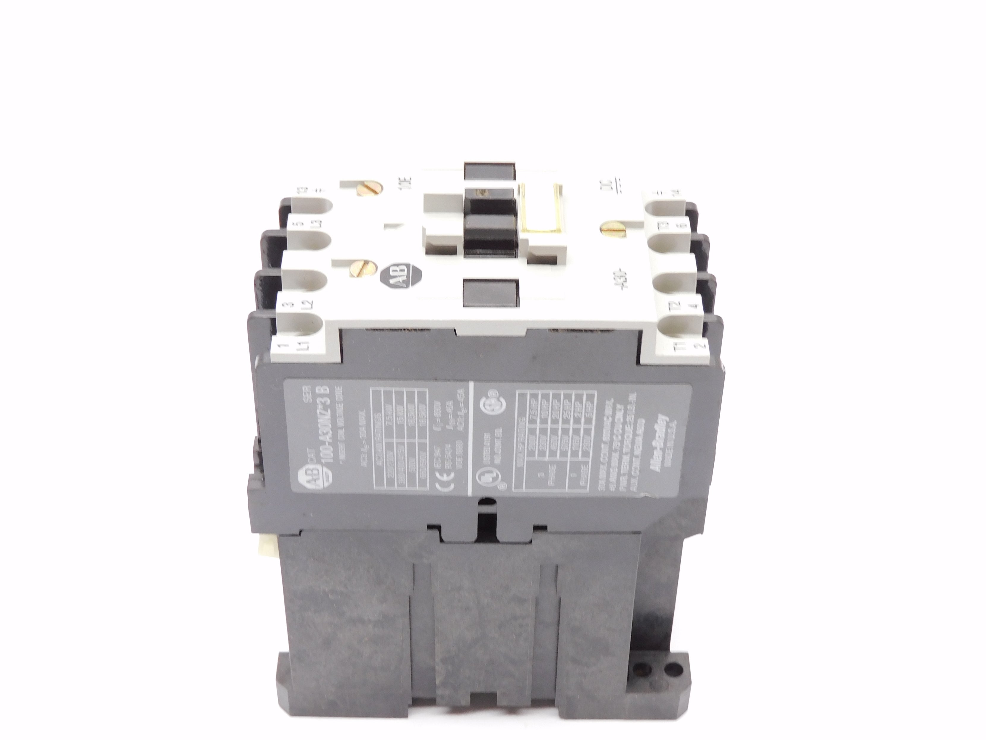 ALLEN BRADLEY 100-A30NZ243 SER. B 24VDC (BR/WH) NSMP