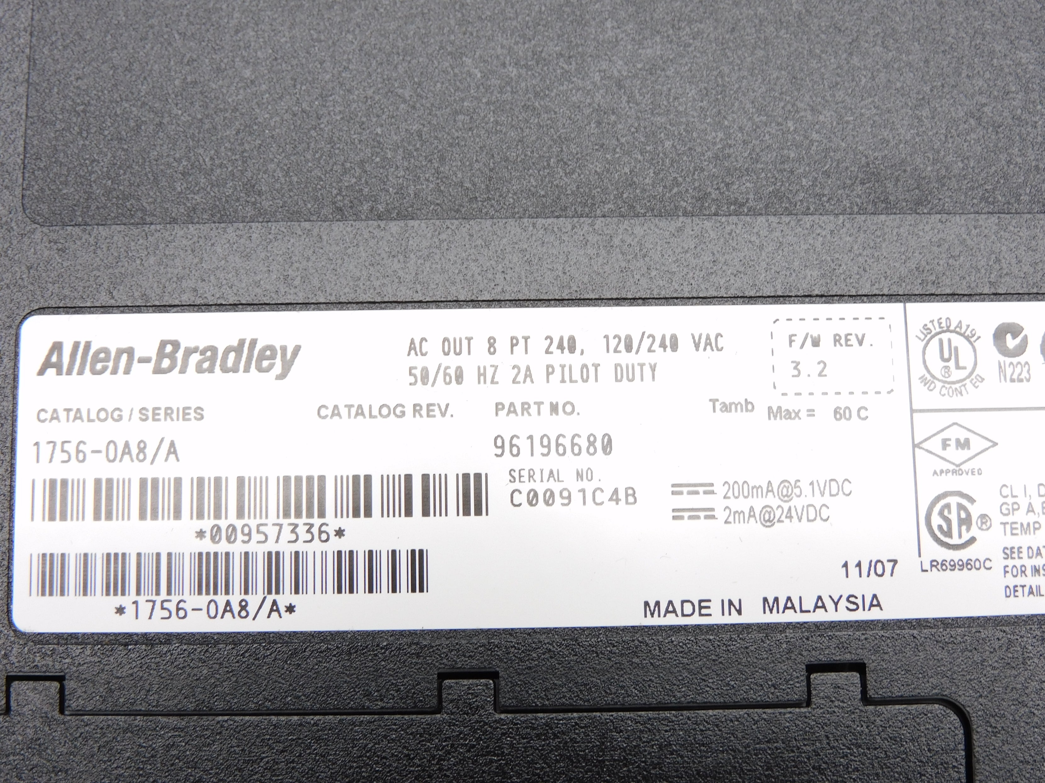ALLEN BRADLEY 1756-OA8 SER. A F/W 3.2 NSMP