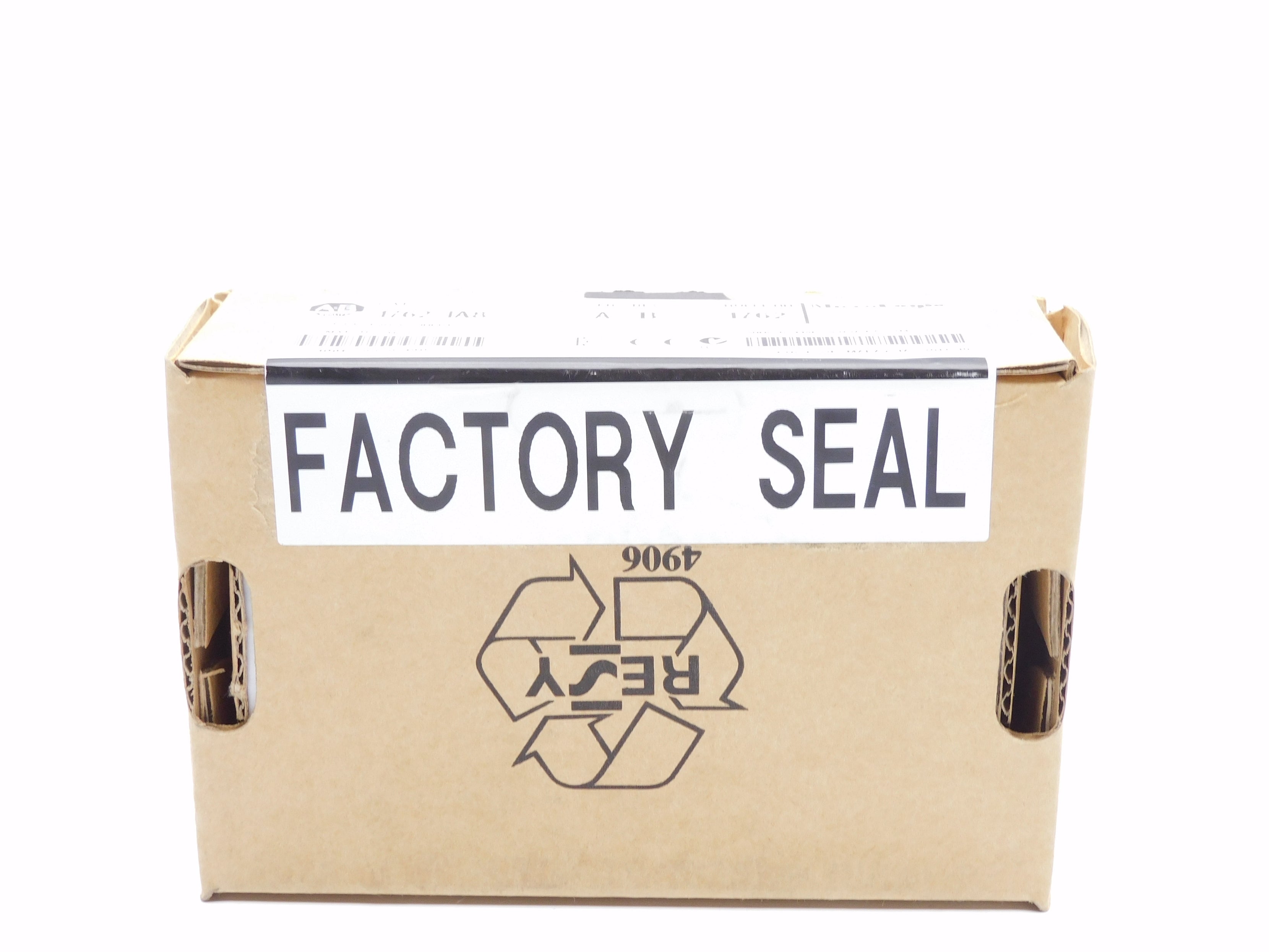 ALLEN BRADLEY 1762-IA8 SER. A DATE: 2012 NSFS