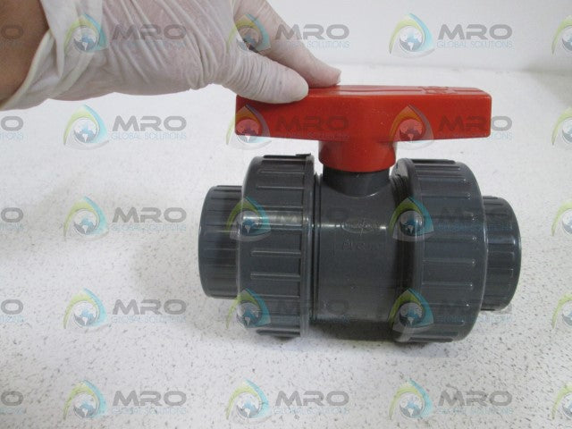 THE SUPER BLOC BALL VALVE 1-1/2"  *NEW NO BOX*