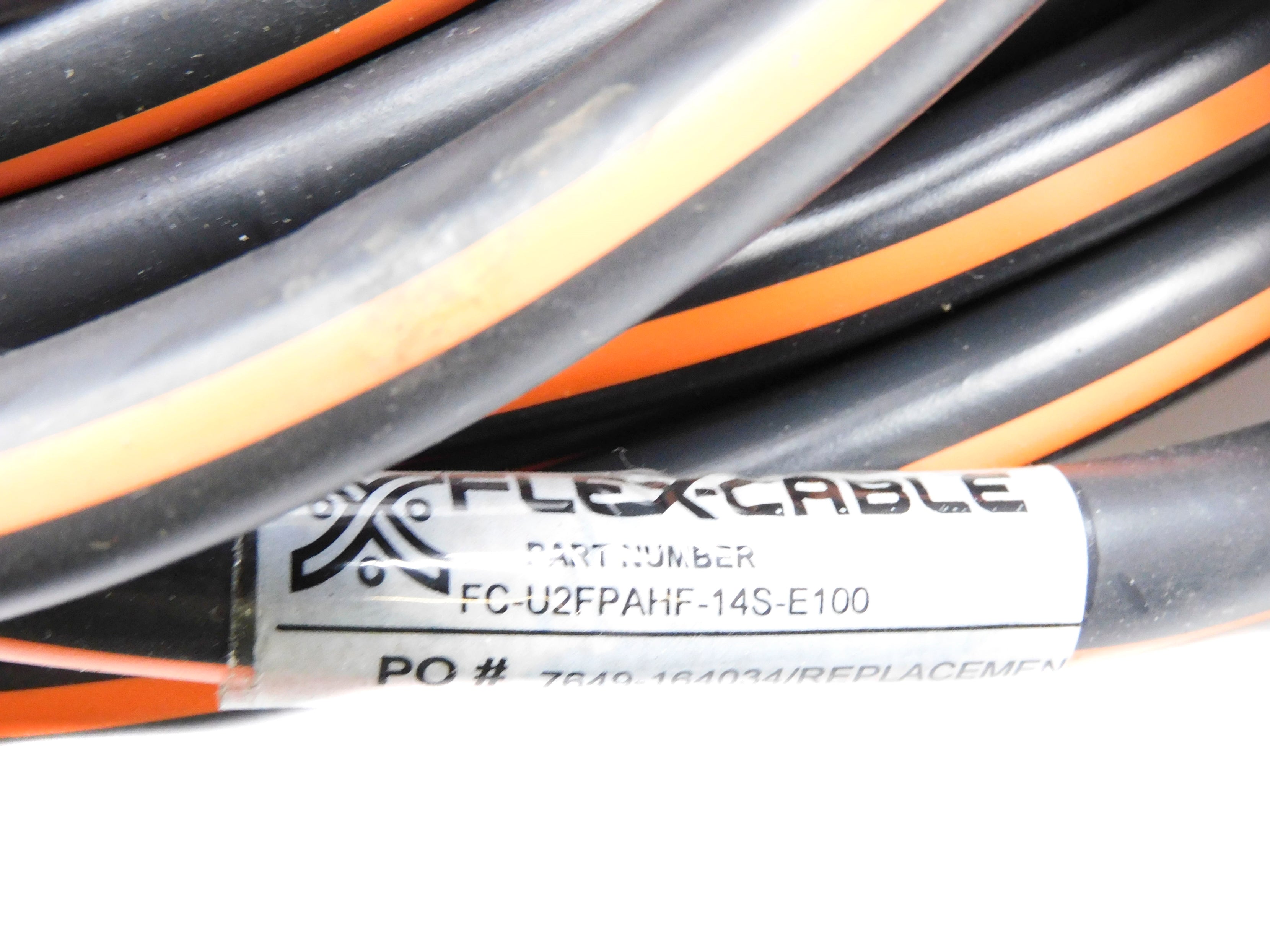 FLEX-CABLE FC-U2FPAHF-14S-E100 NSNP