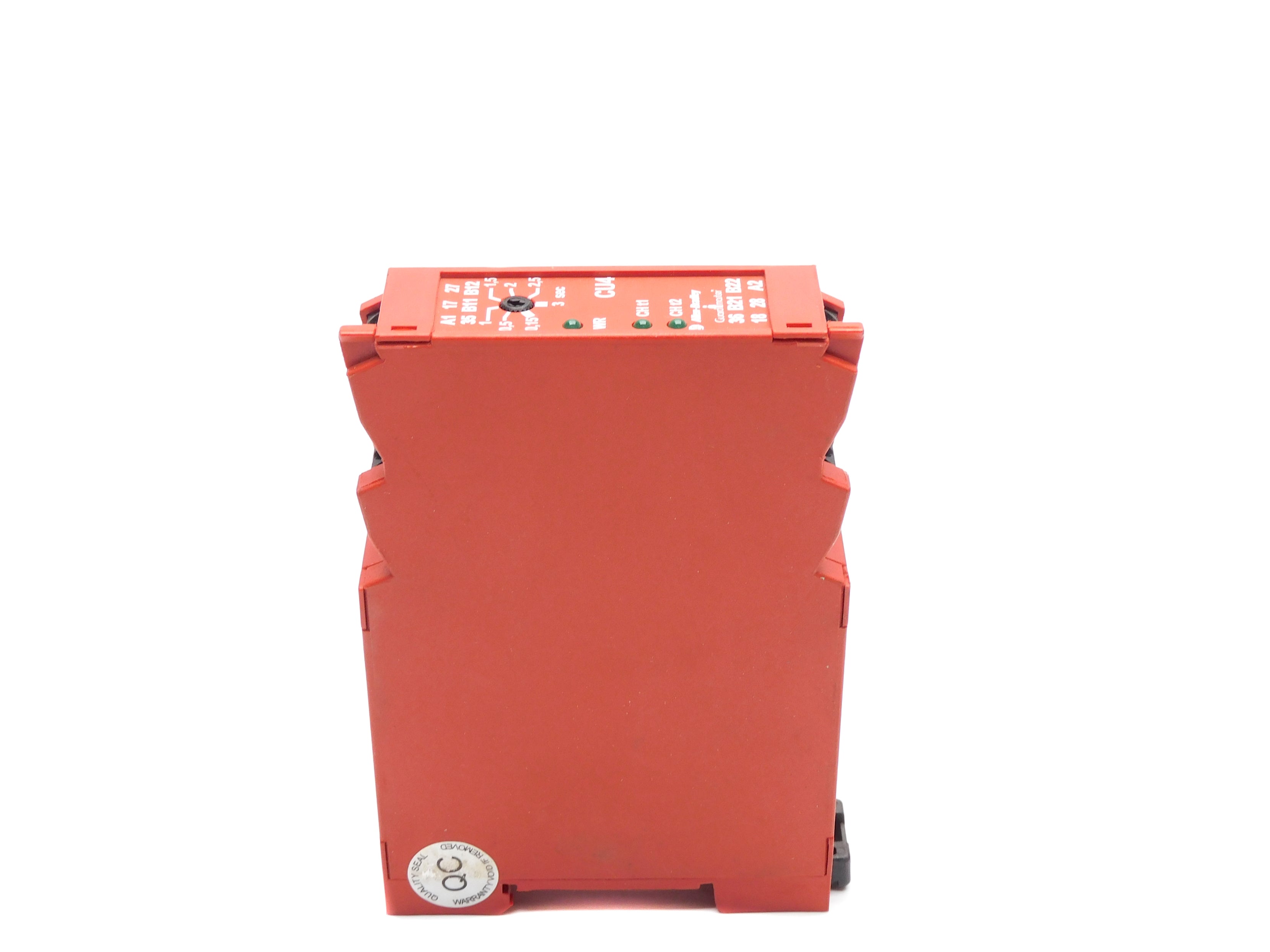 ALLEN BRADLEY 440R-S23173 SER. A 24VAC/DC  3A NSNP