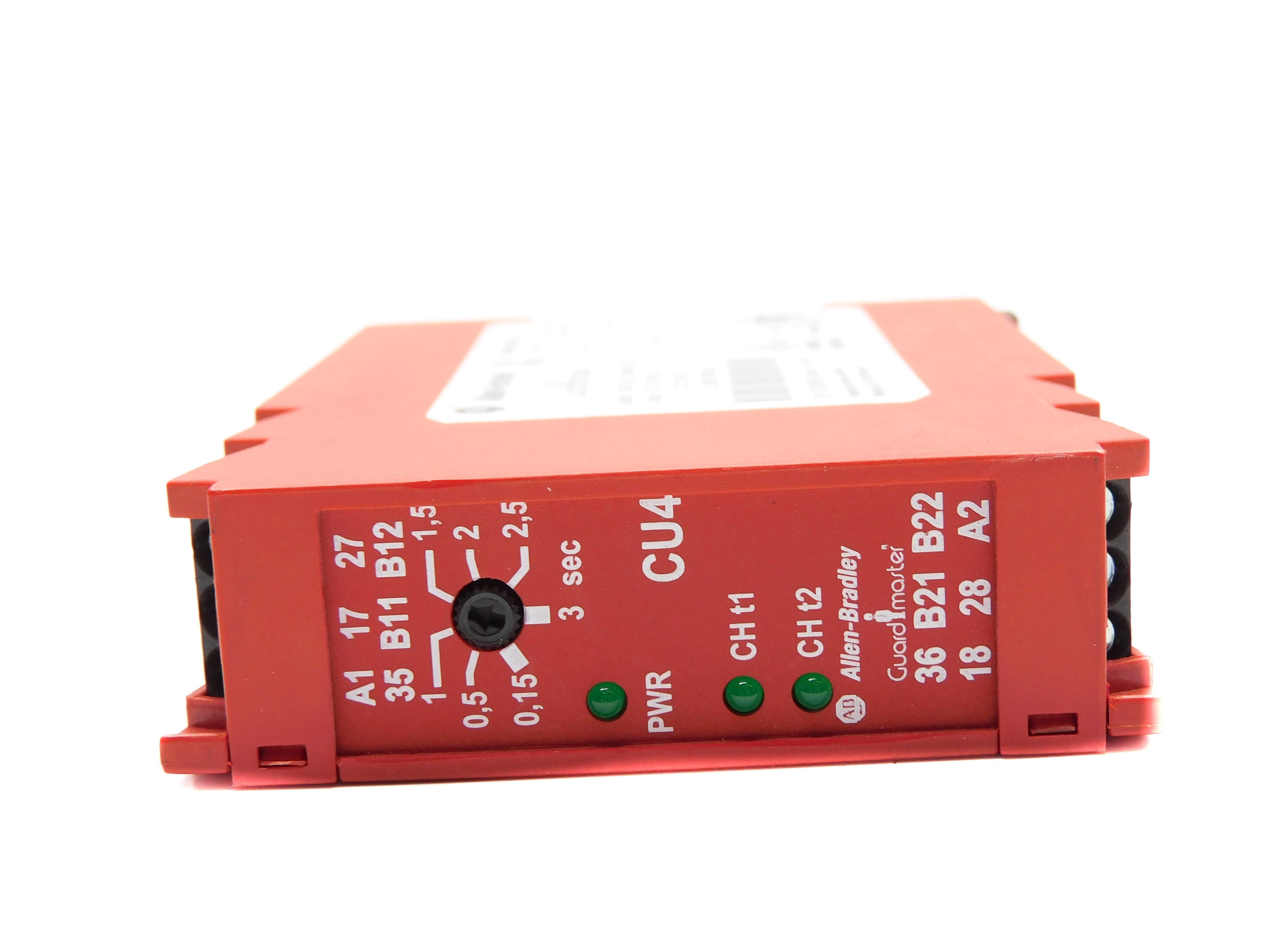 ALLEN BRADLEY 440R-S23173 SER. A 24VAC/DC  3A NSNP