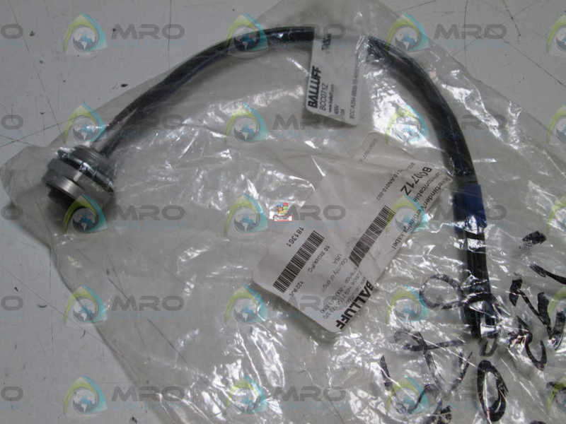 BALLUFF CONNECTOR BCC071Z  NSNP IN BAG