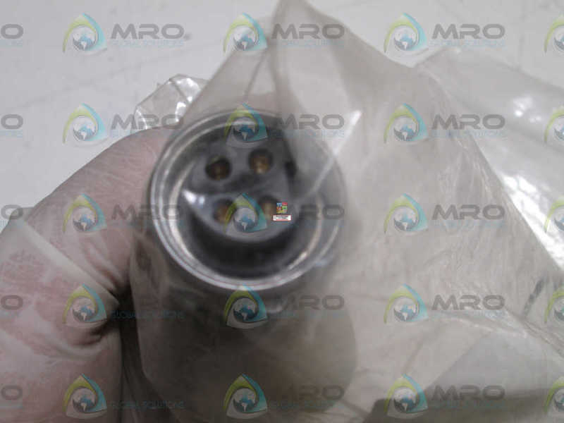 BALLUFF CONNECTOR BCC071Z  NSNP IN BAG