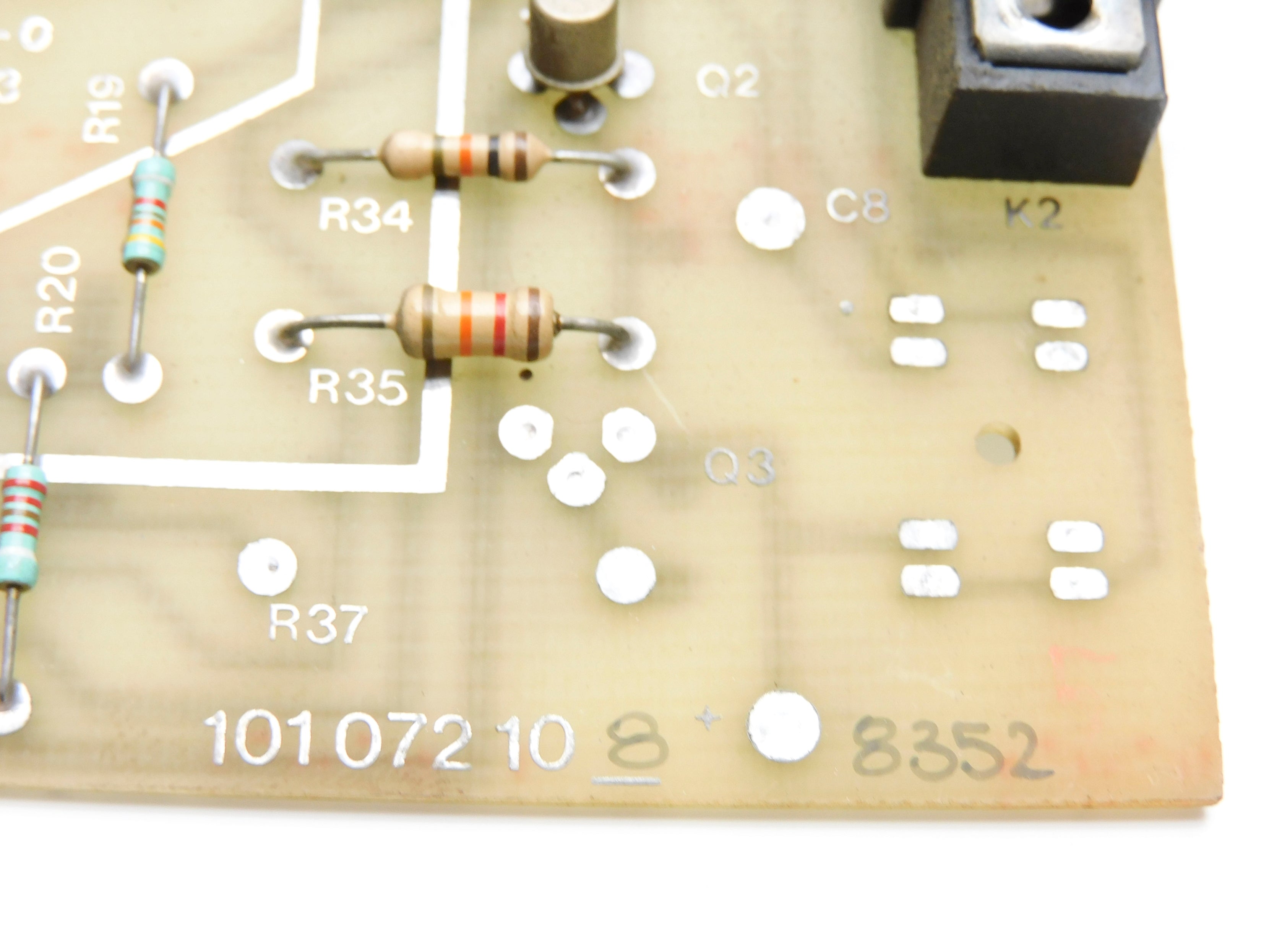 SMC 101072108 820823 REV. A UNMP