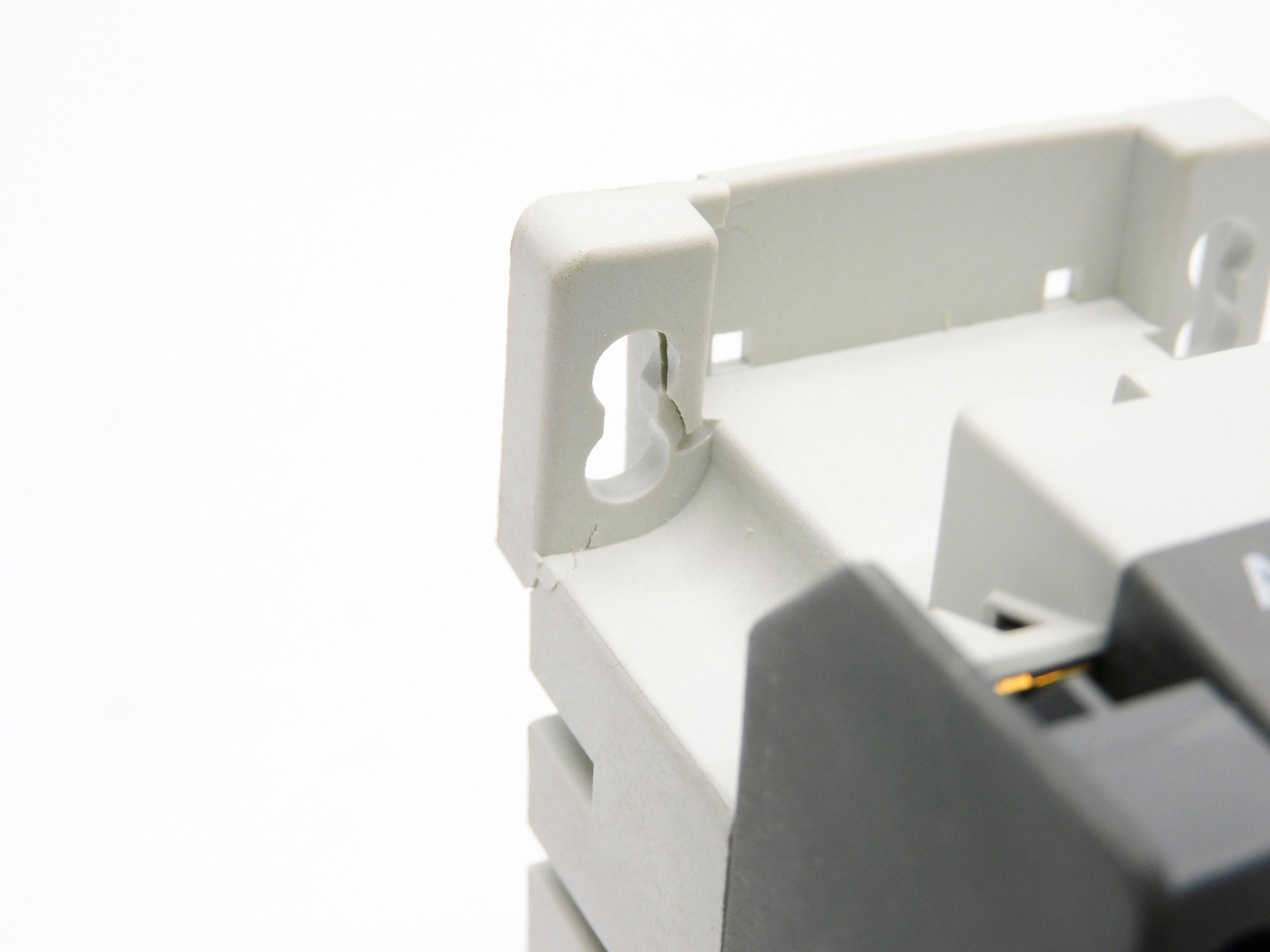 ABB A9-30-10 1SBL141001R8110 24V (AS PICTURED) NSMP
