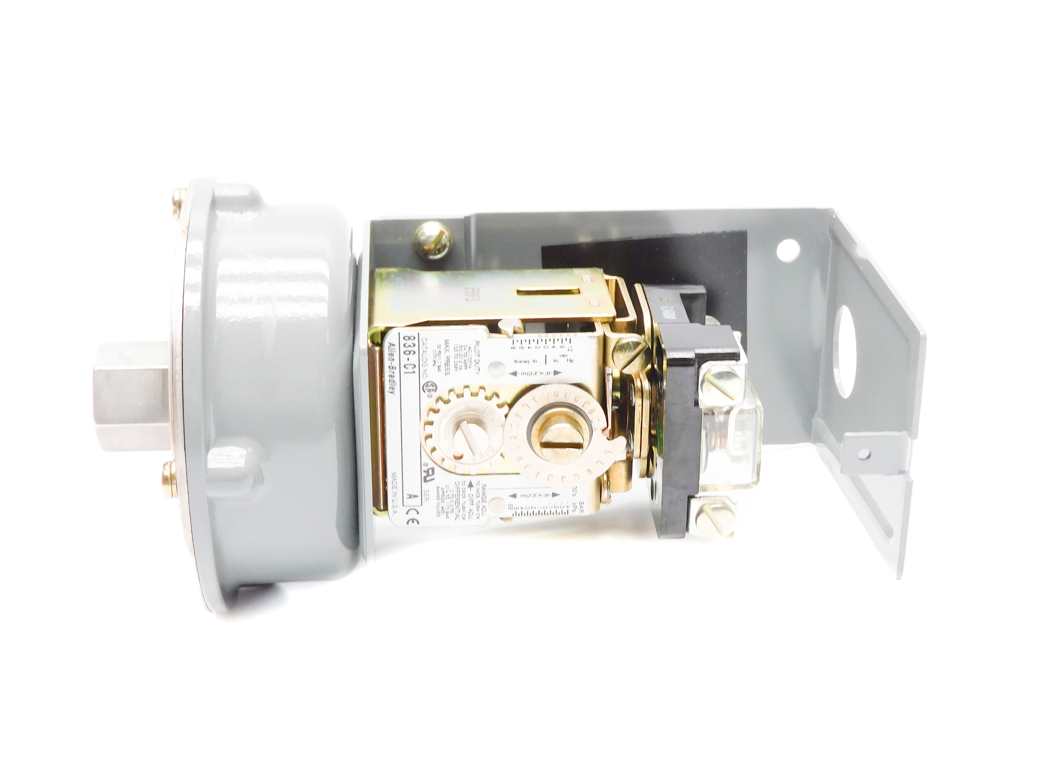 ALLEN BRADLEY 836-C1A SER. A 8PSI (AS PICTURED) (BR/WH) NSMP