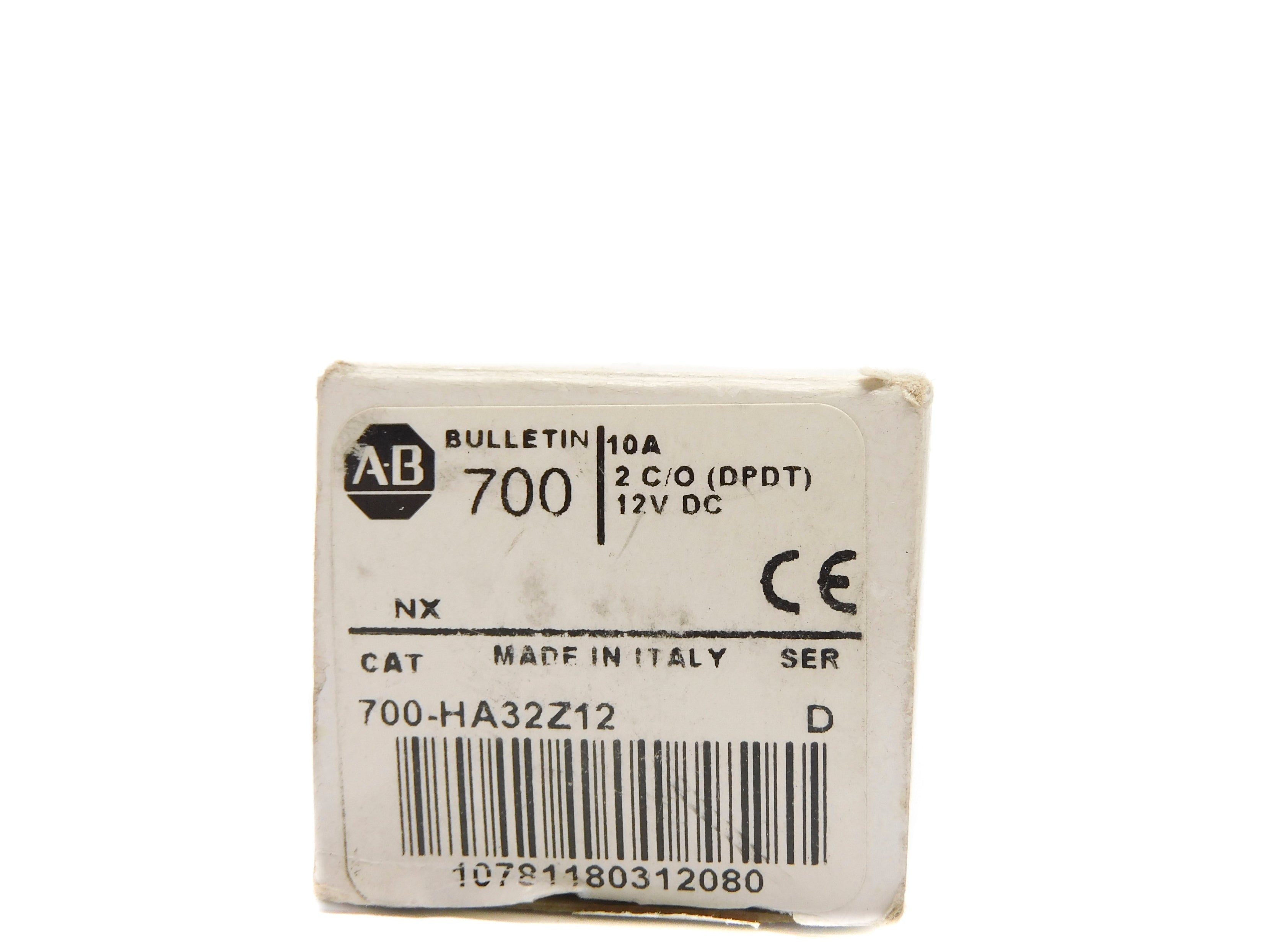 ALLEN BRADLEY 700-HA32Z12 SER. D 12VDC (WH) NSMP