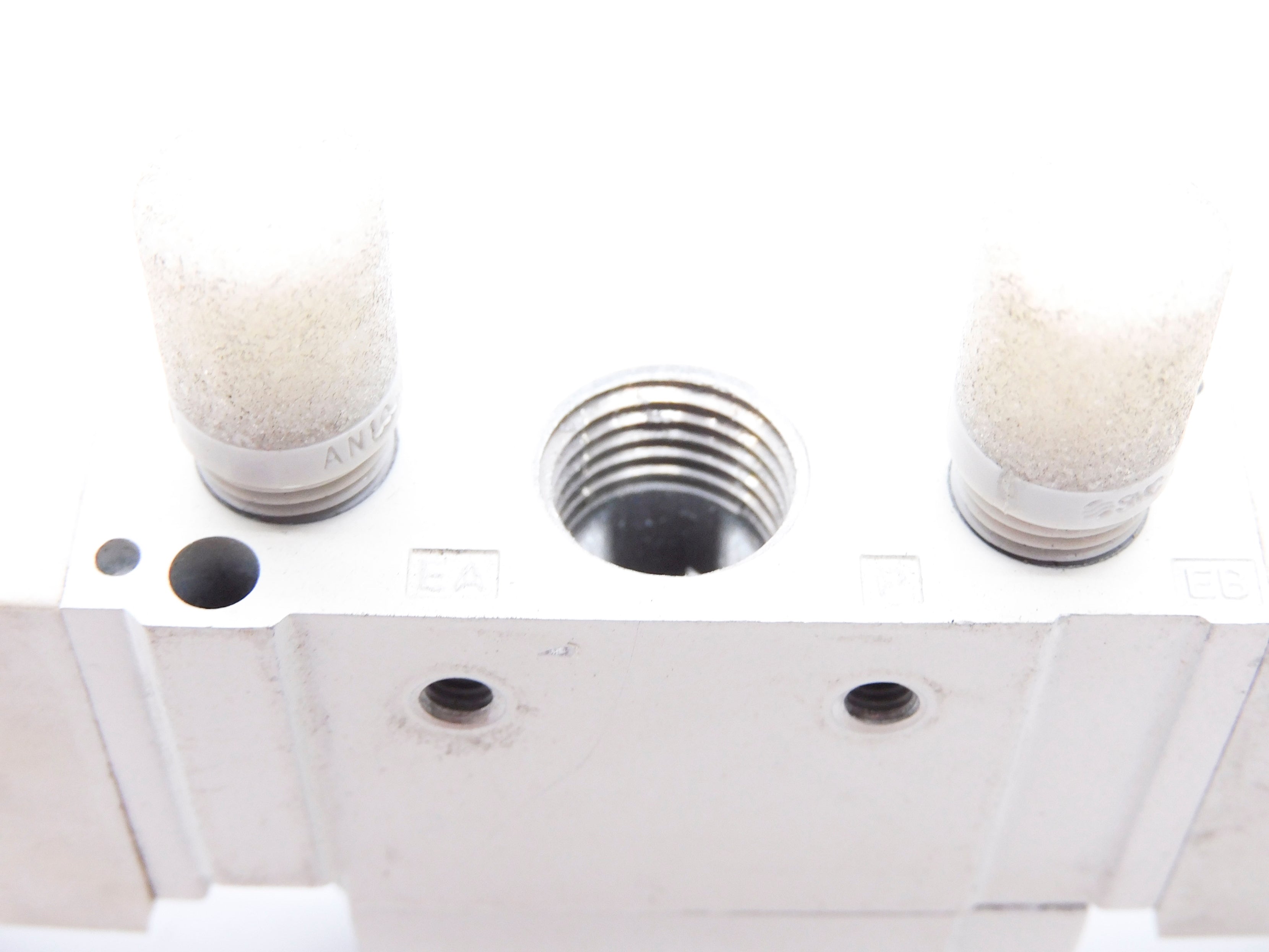 SMC SY7220-5DZ-02 UNMP