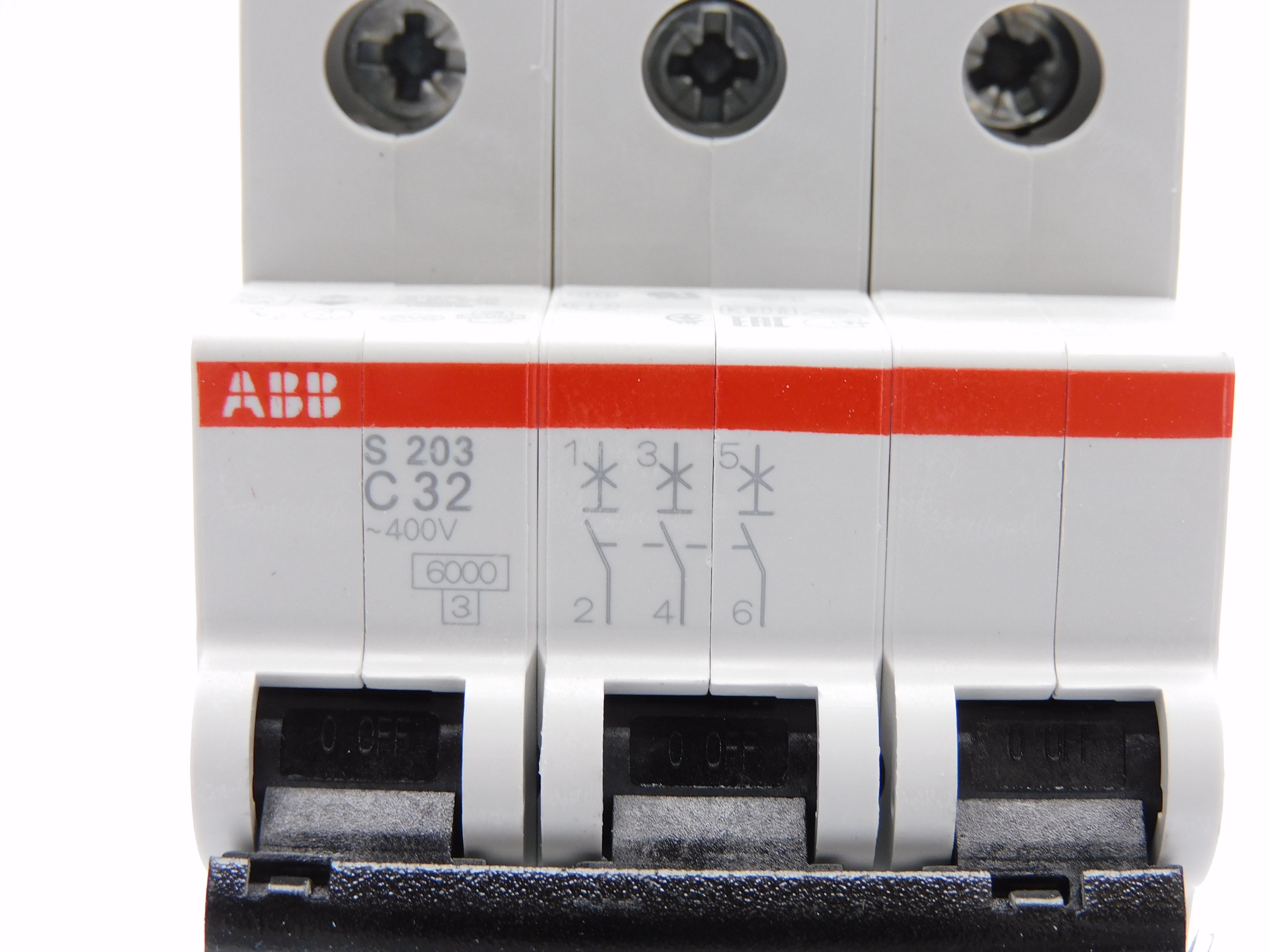ABB S203-C32 2CDS253001R0324 32A 400V NSMP
