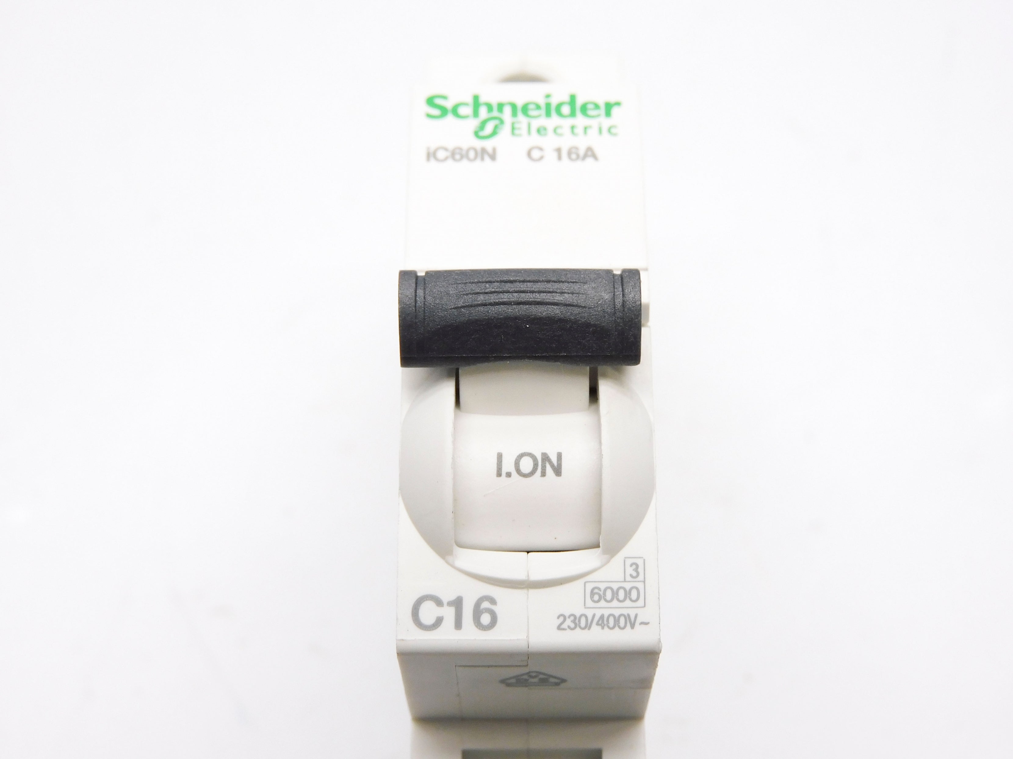 SCHNEIDER A9F04116 16A 230/400V NSNP